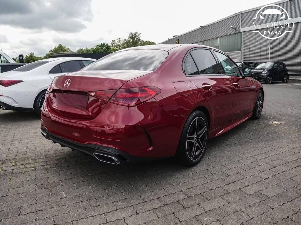 Mercedes-Benz Třídy C, C 300 4Matic AMG - fotka 2