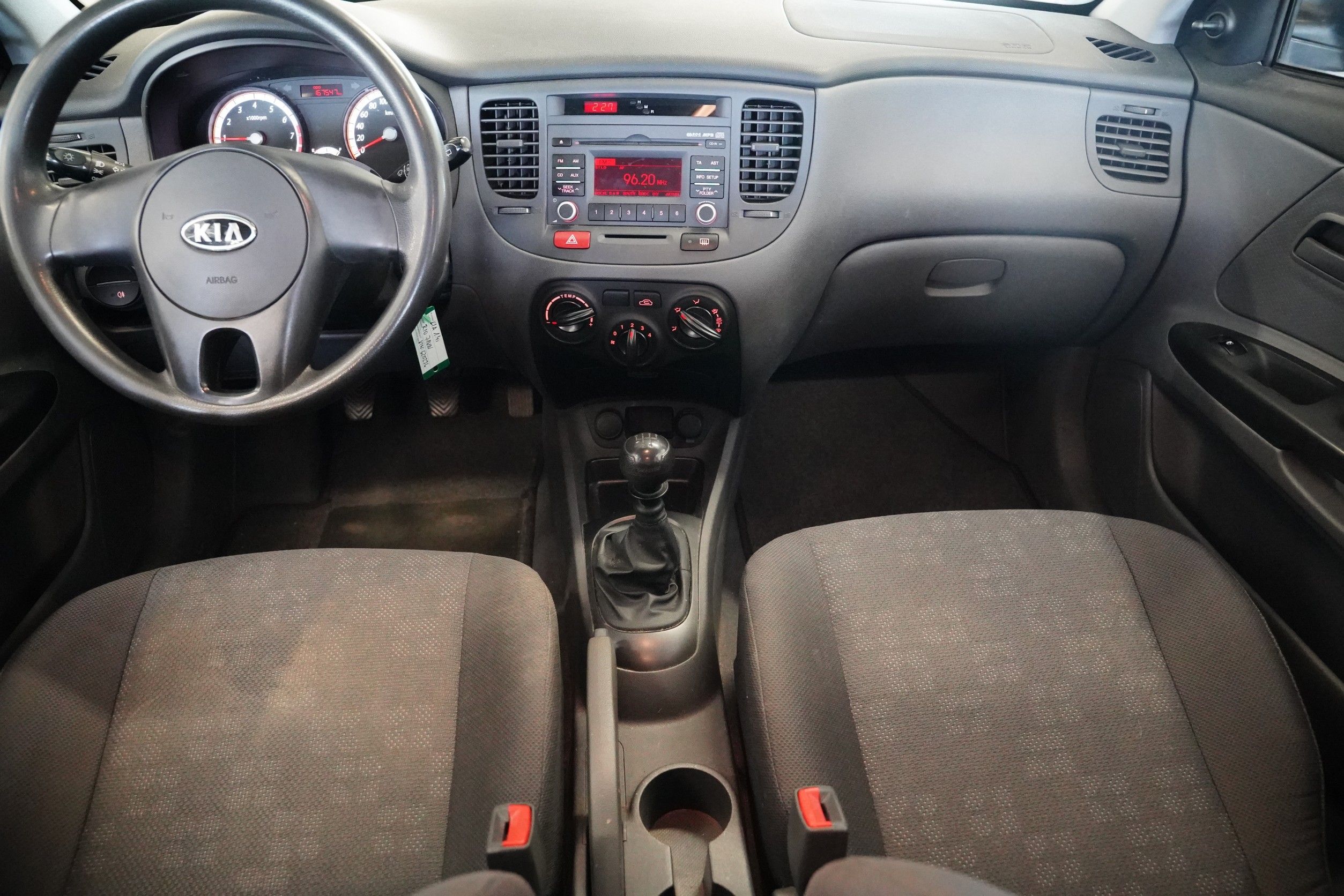 Kia Rio, 1.4i 71 kW Attract - fotka 5