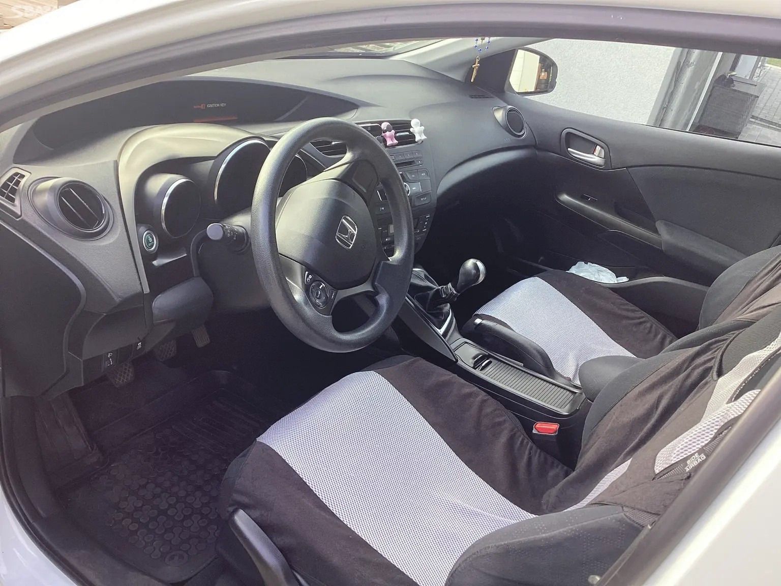 Honda Civic, 1,4 V-tec - fotka 5
