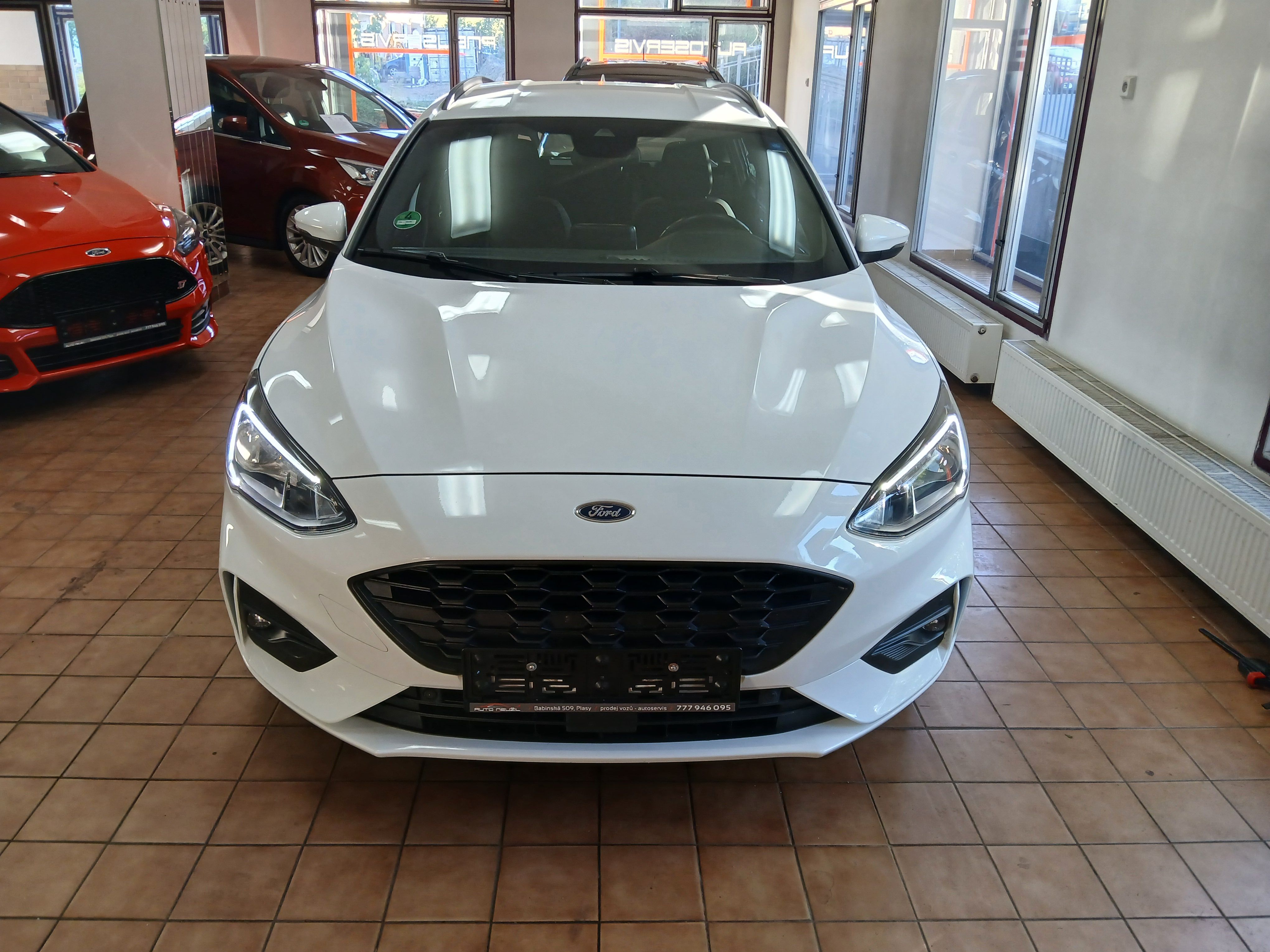 Ford Focus, ST Line,1.Majitel - fotka 2