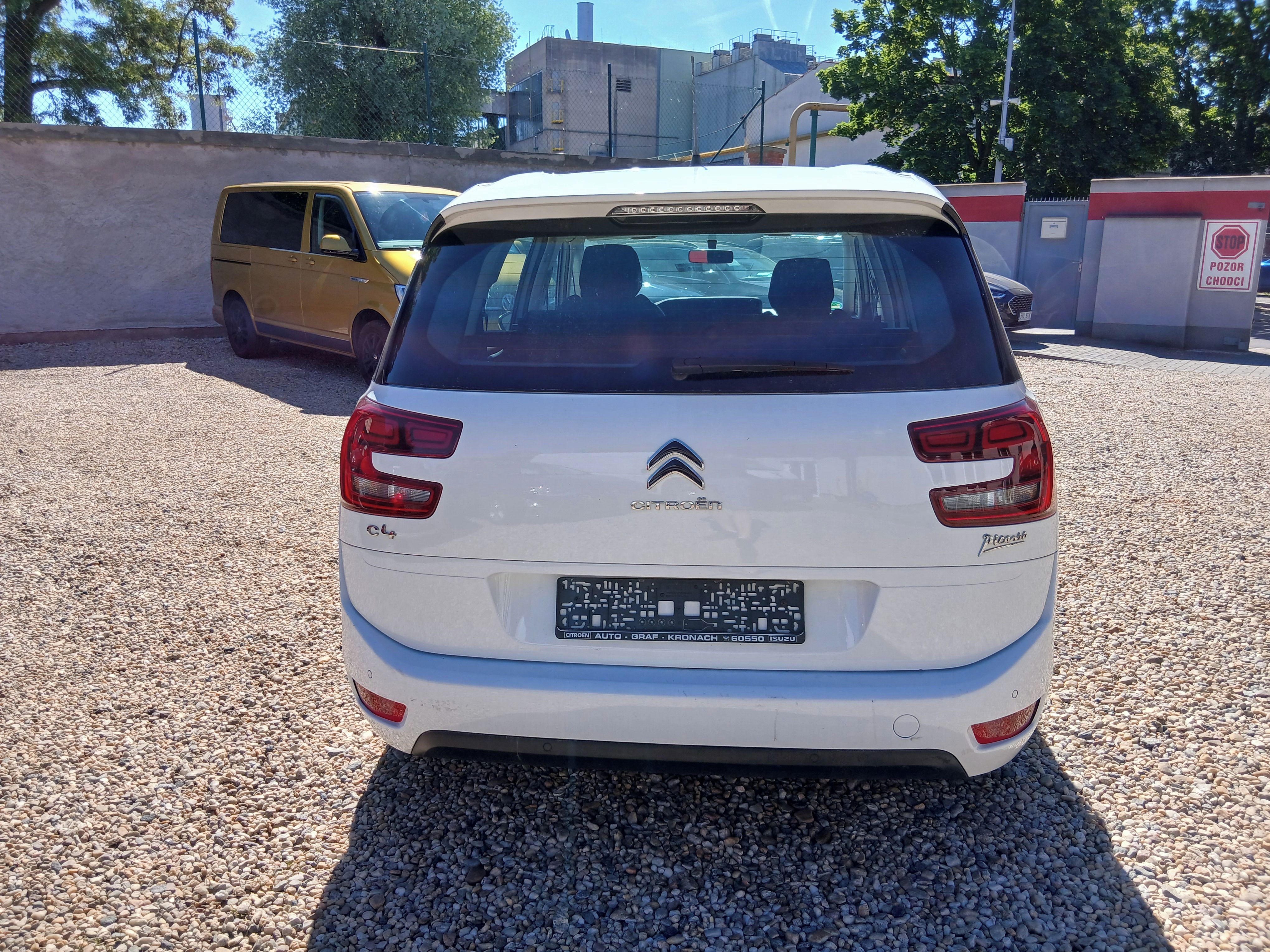 Citroën Grand C4 Picasso, 1.2i 96KW 7Míst, S.Kniha 1xMaj - fotka 6