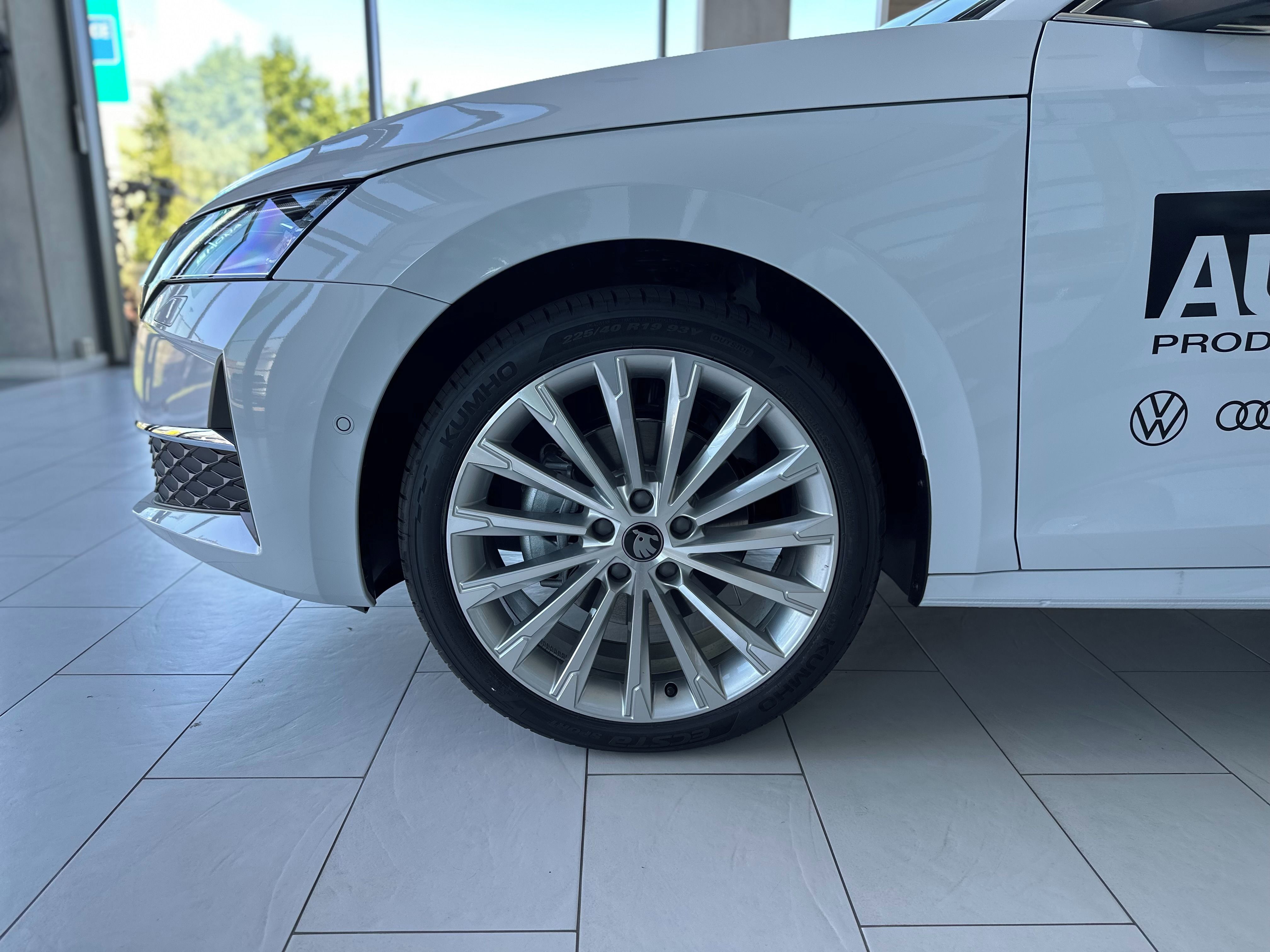 Škoda Octavia, Excl. Select. 2,0 TDI 110 kW - fotka 4