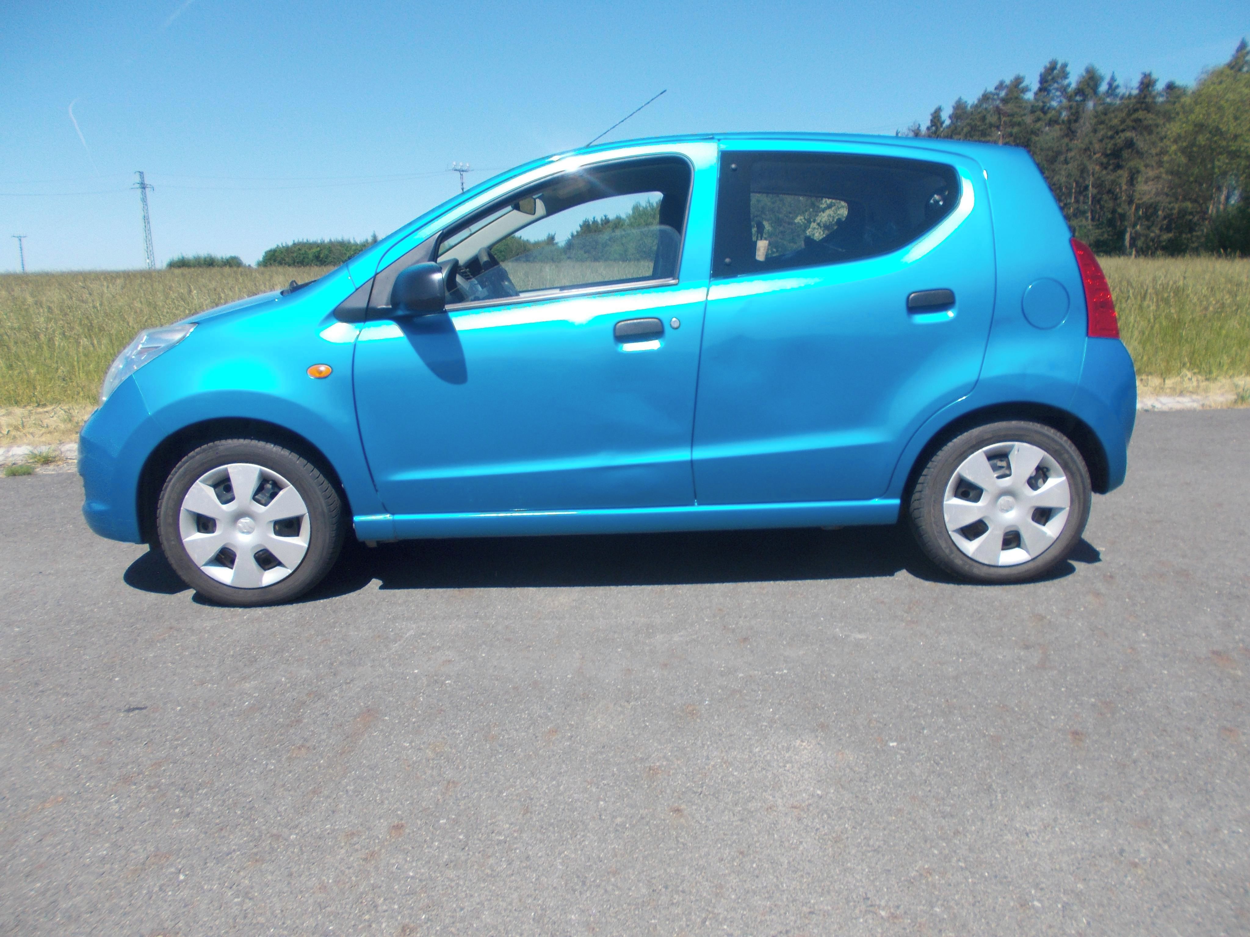 Suzuki Alto, 1,0 1 maj koup v ČR 66 000 KM - fotka 2