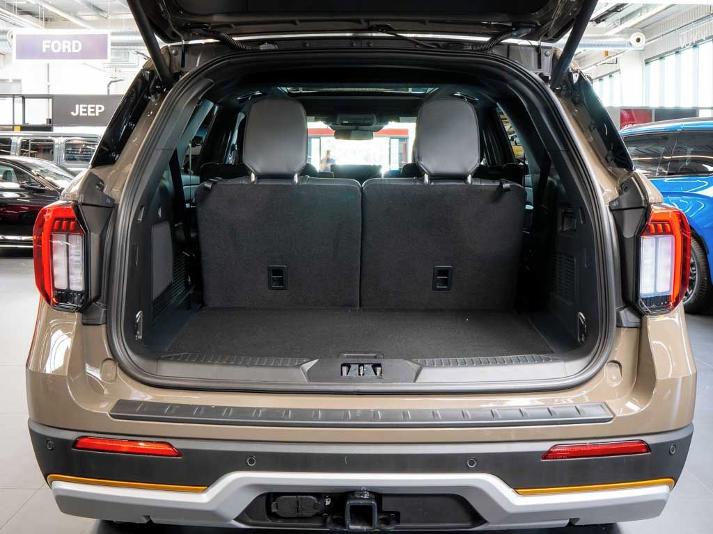 Ford Explorer, 3.0 Tremor 4WD B&O 980W - fotka 6