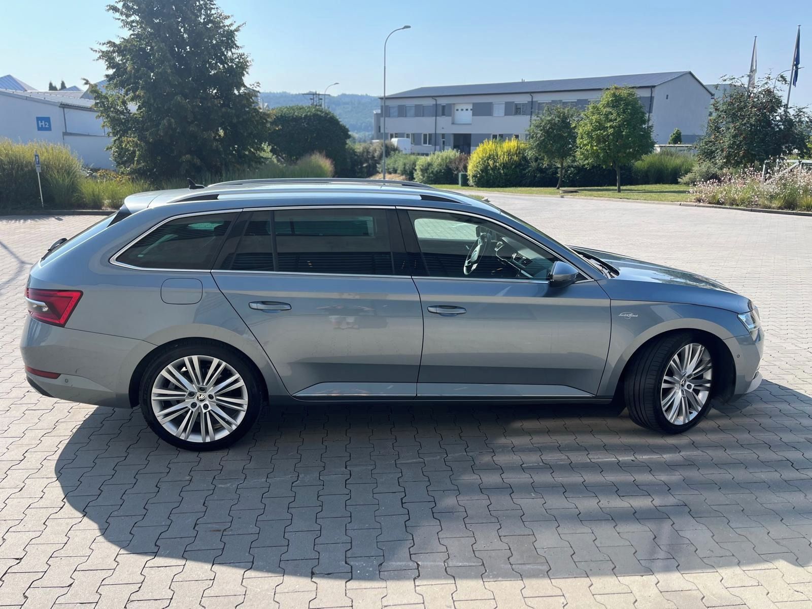 Škoda Superb, 2.0 TDI DSG 4x4 L&K WEBA-TZ-DP - fotka 6