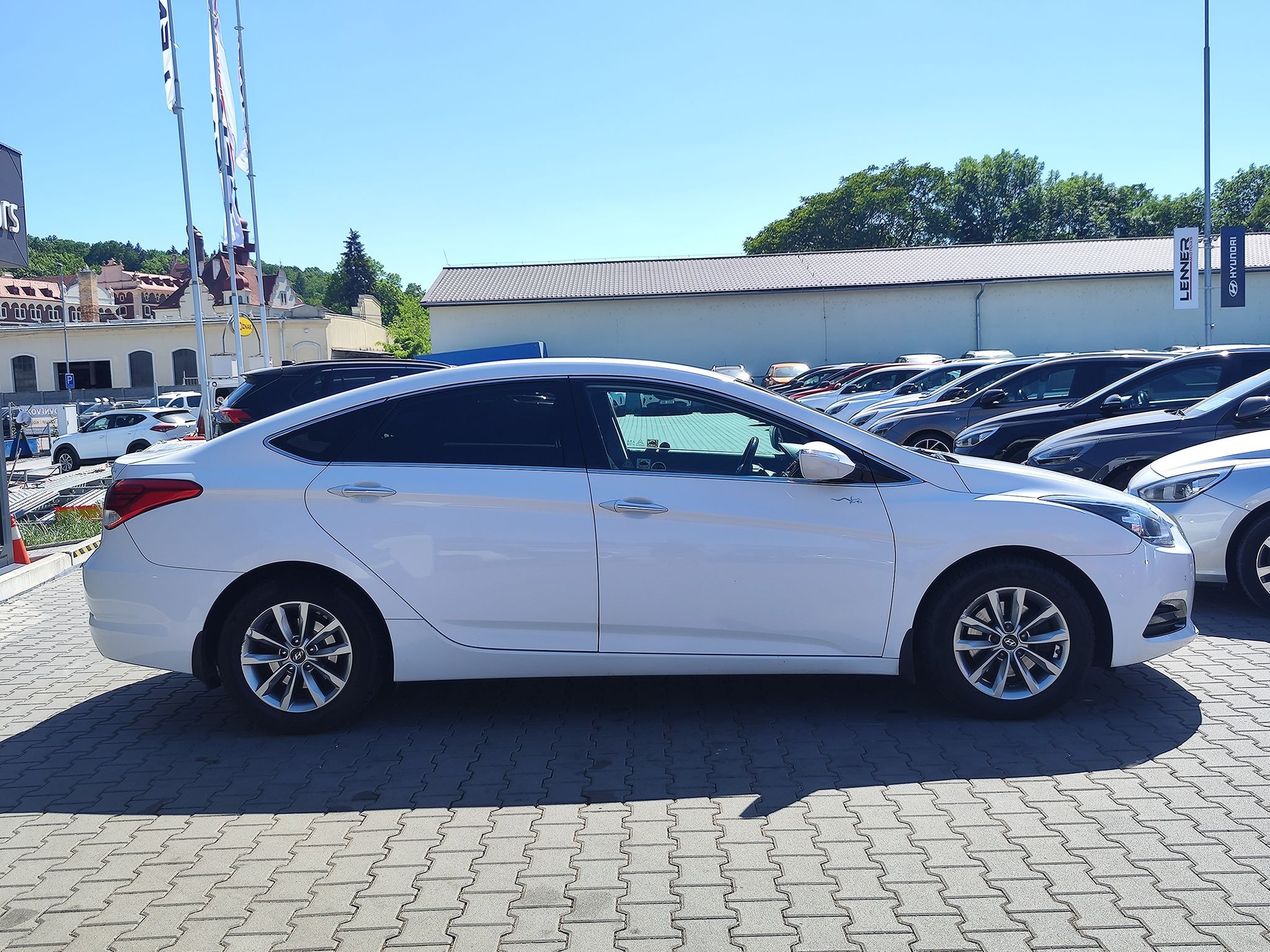 Hyundai i40, 1.7 CRDi/85kW Experience - fotka 4