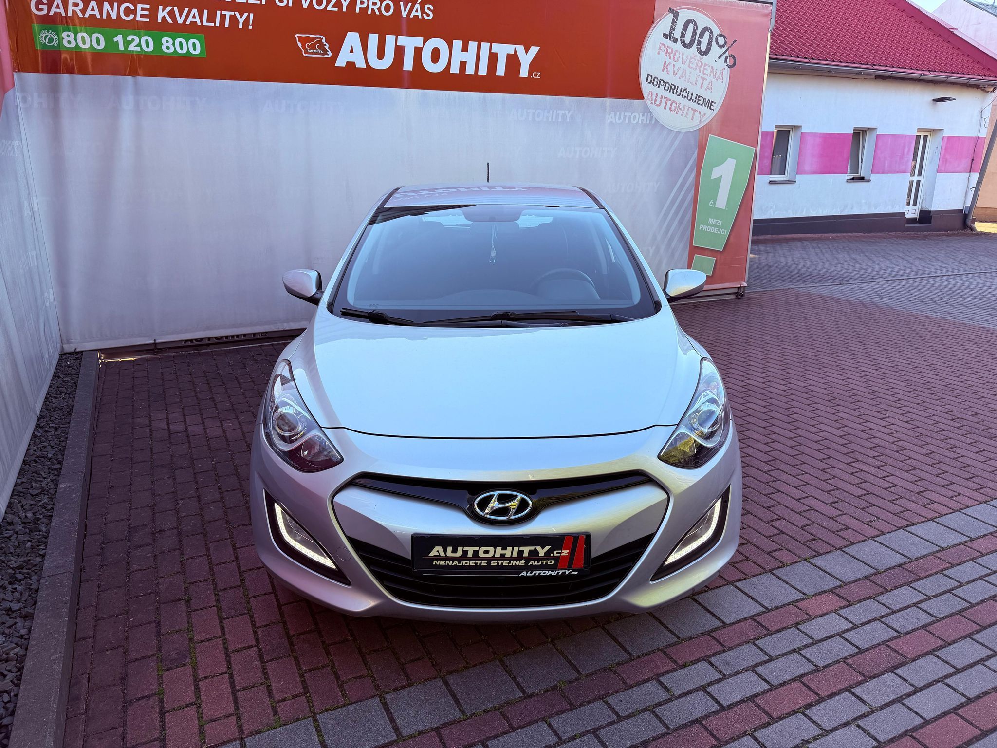Hyundai i30, 1.4 CVVT Trikolor, ČR - fotka 2