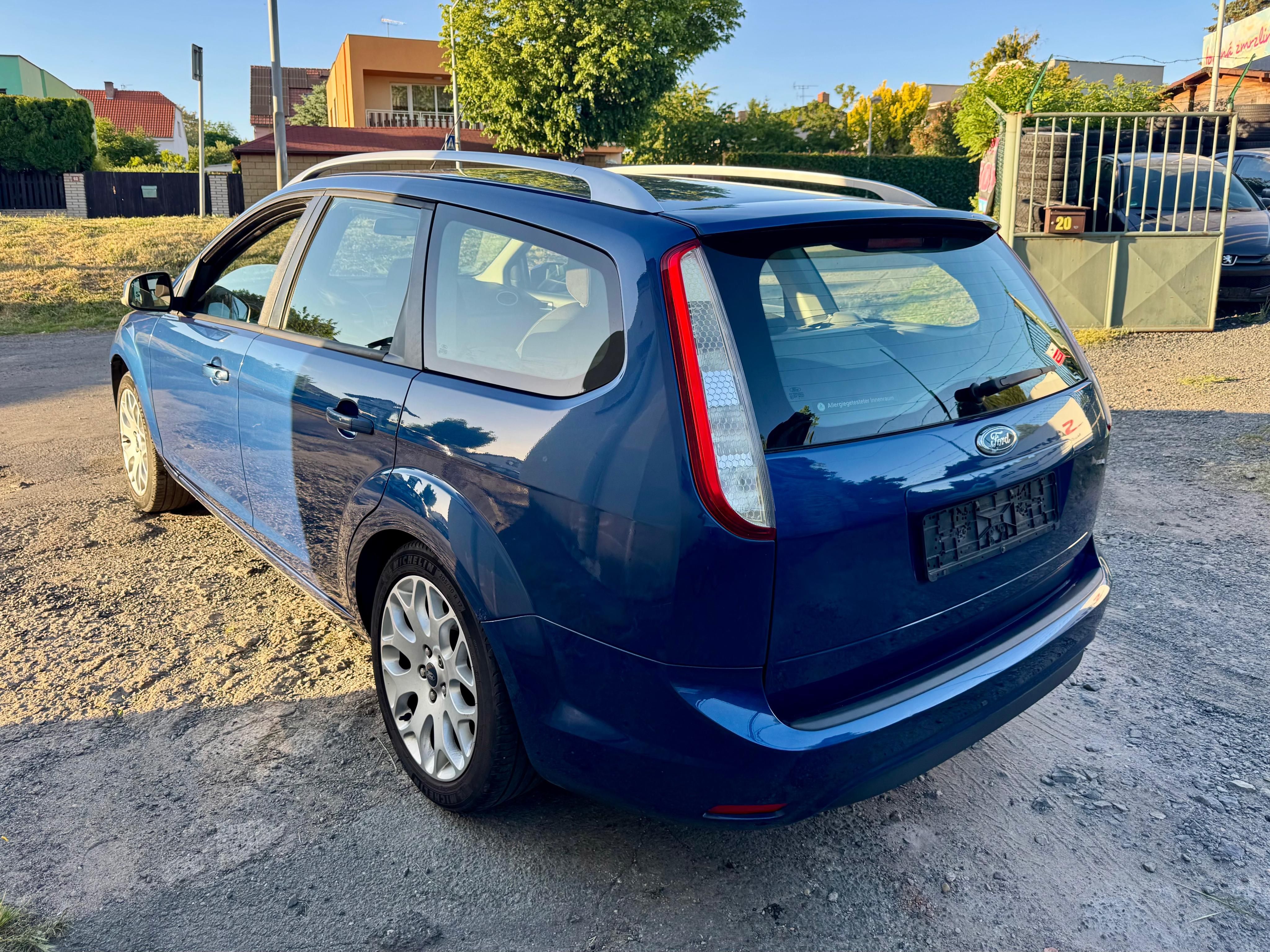 Ford Focus, 1.8 16v 92kW.Serviska. - fotka 6