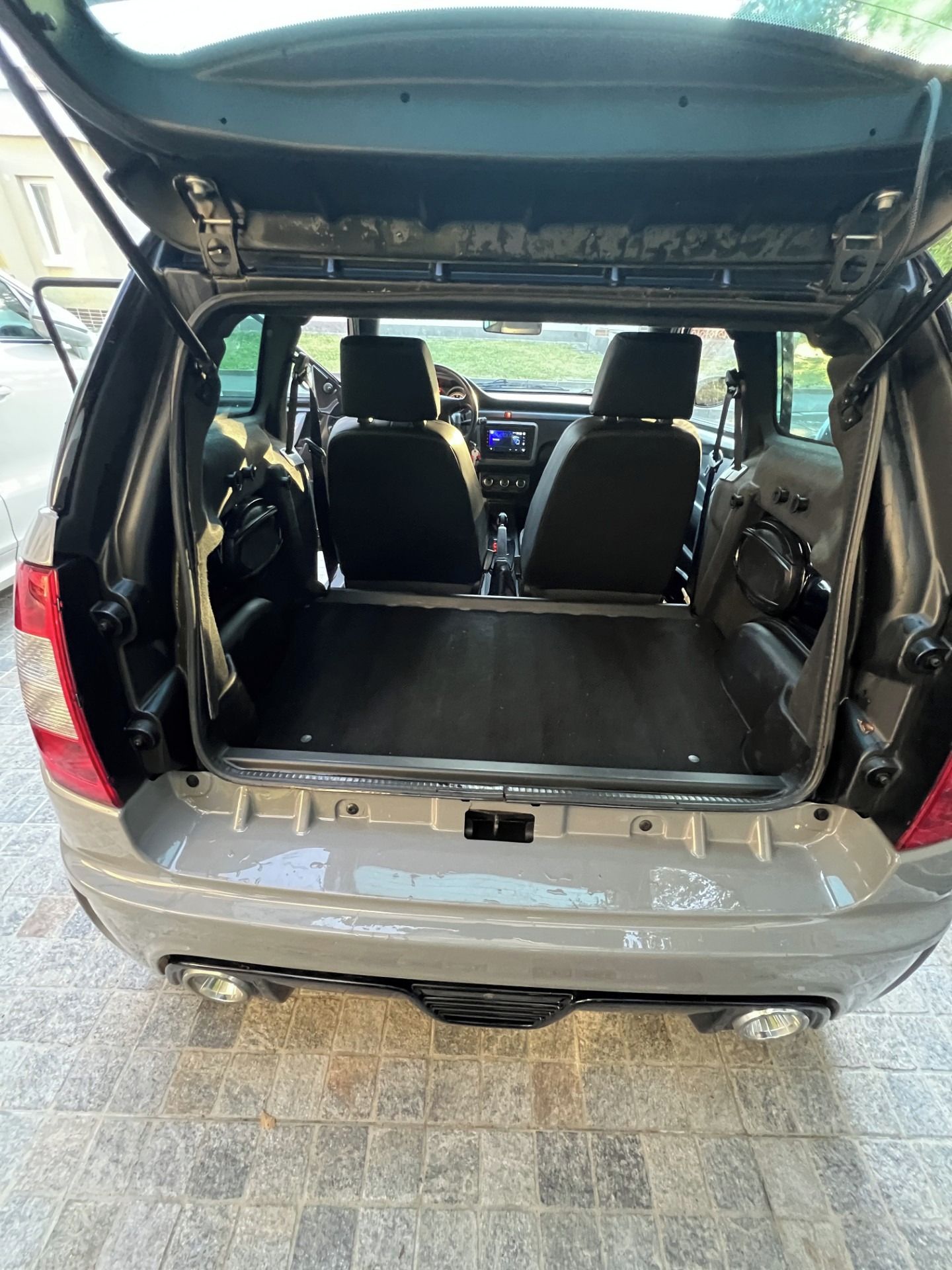 Ligier JS 50 L, SPORT ULTIMATE JS50 L - fotka 6