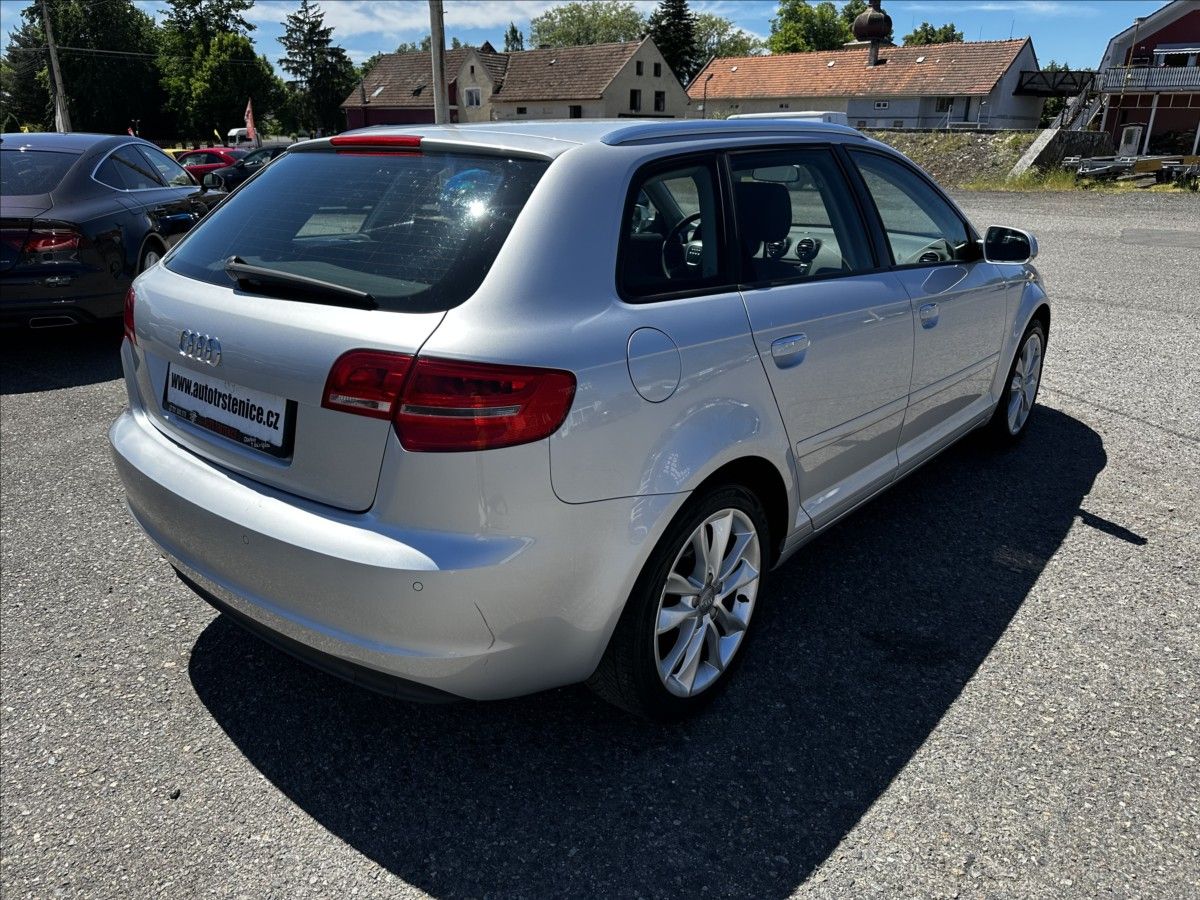 Audi A3, 1,2 TFSI-AUT.KLIMA  Sportback - fotka 5