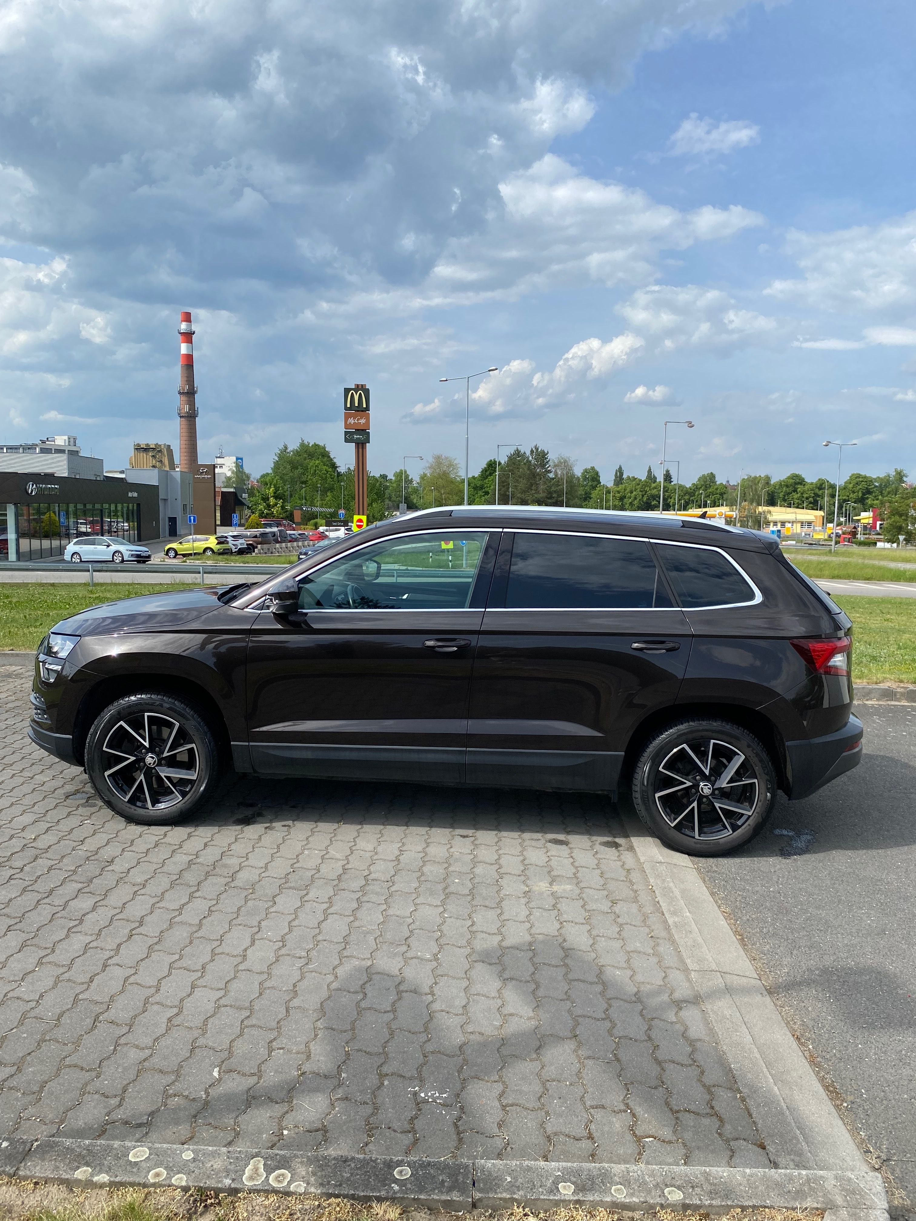 Škoda Karoq, 1,0 TSI DSG, Perfektní stav