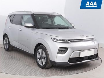 64 kWh, SoH 100%, Automat