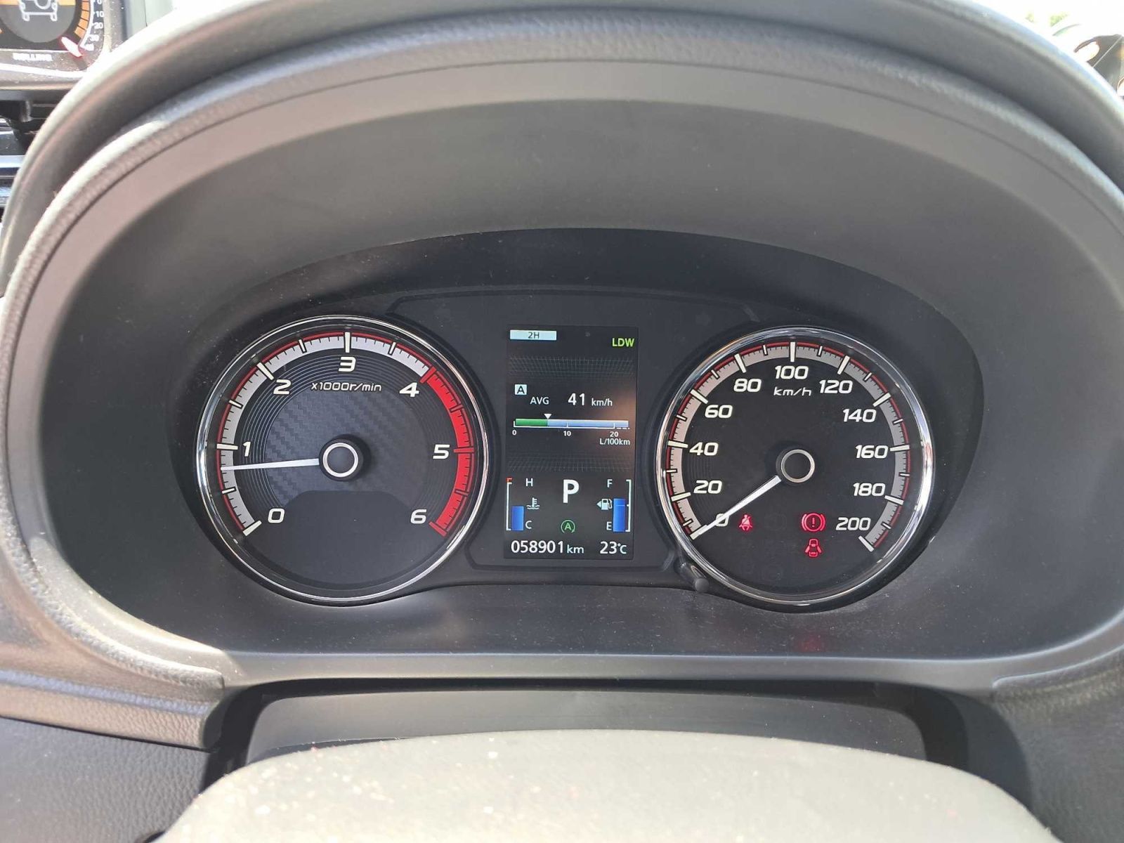 Mitsubishi L200, 2.2 DI-D, Záruka, 4X4 - fotka 3