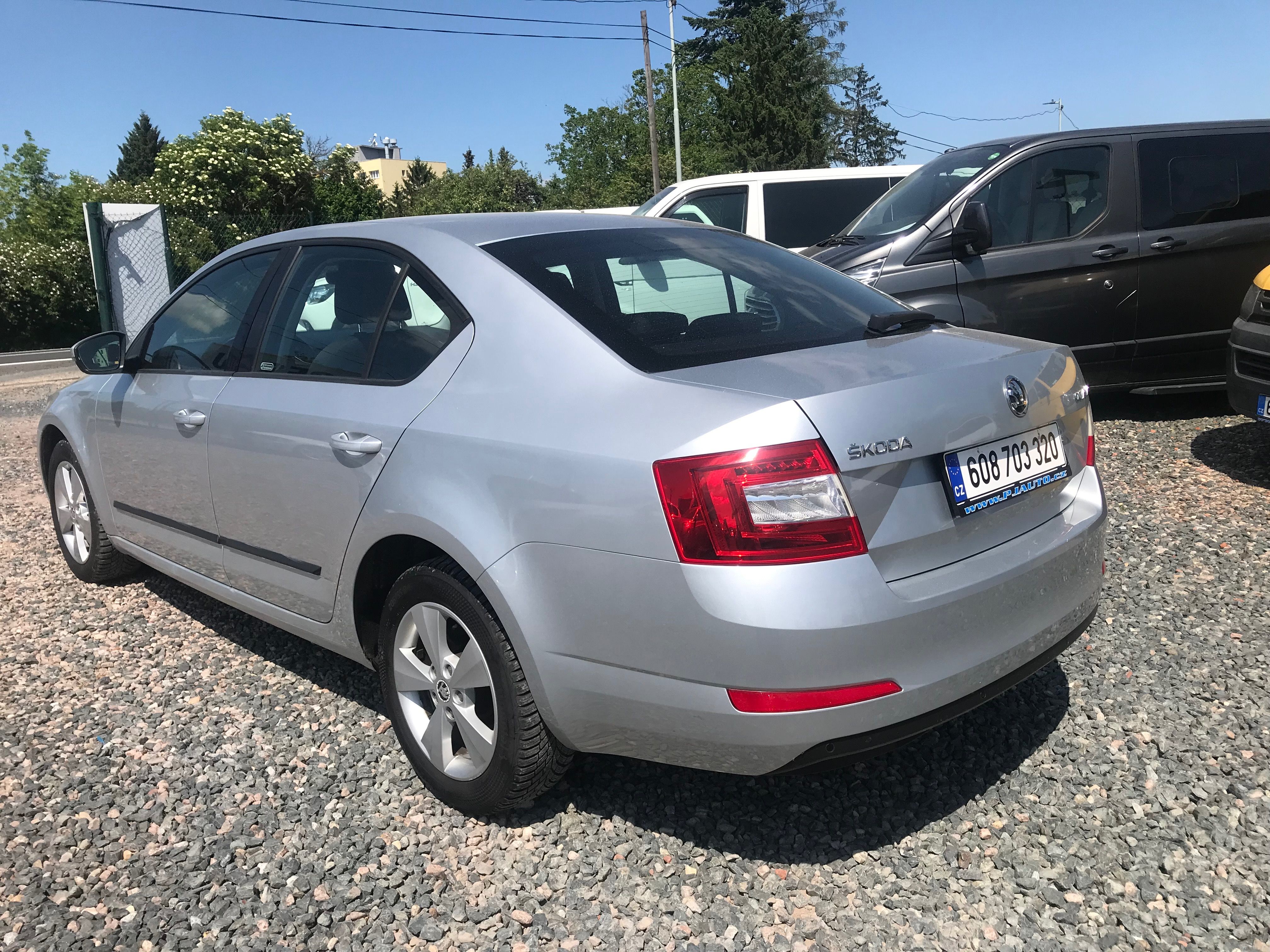 Škoda Octavia, 1.6 TDI 66 ,KLIMA,TEMP.ČR,DPH - fotka 6