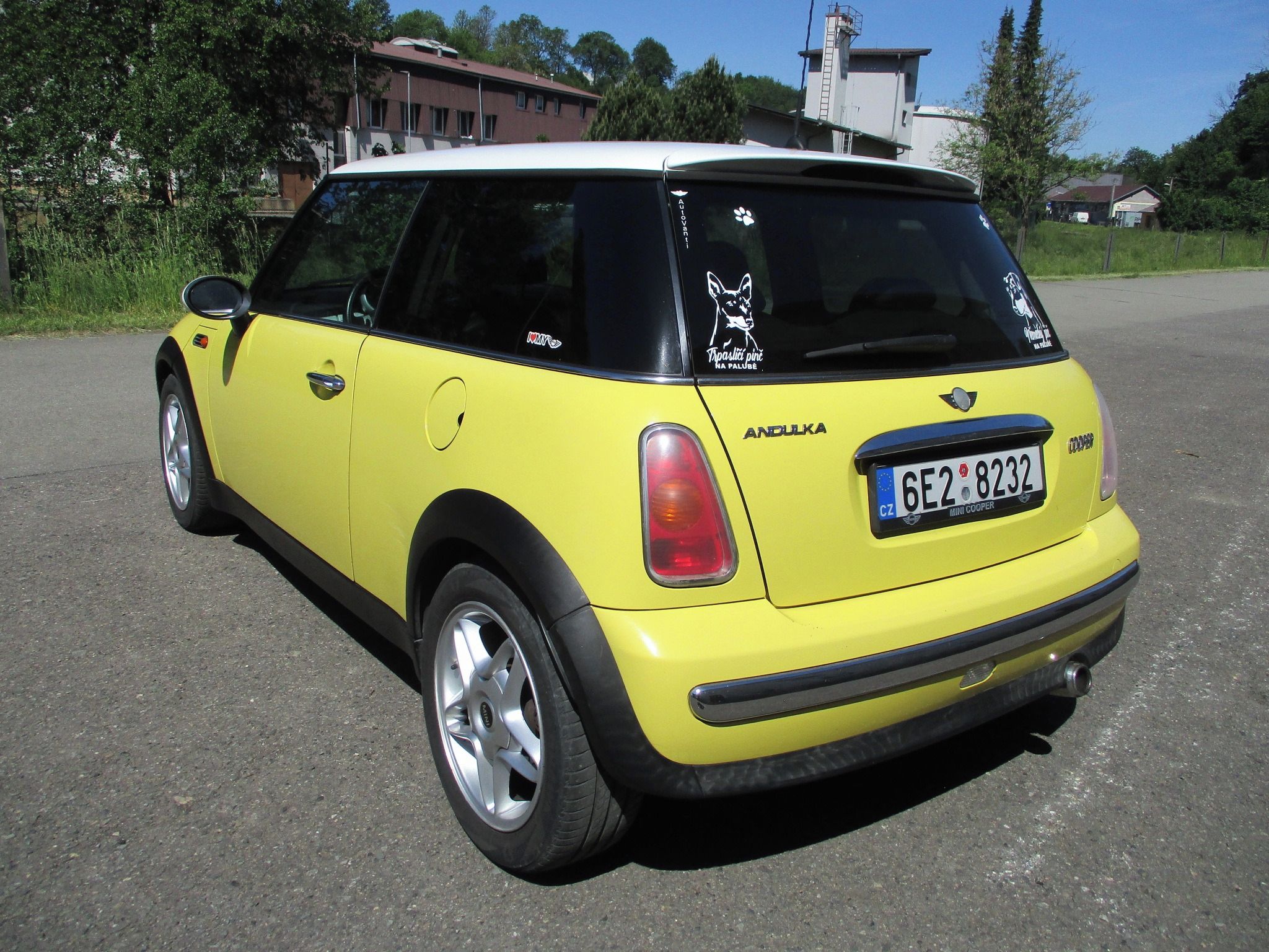 Mini Cooper, 1.6 i - Pěkný stav - fotka 3