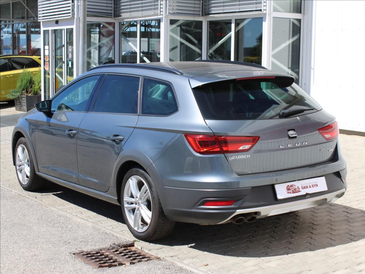 Seat Leon, 2,0 TDI X-PERIENCE 4x4 TOP! - fotka 4