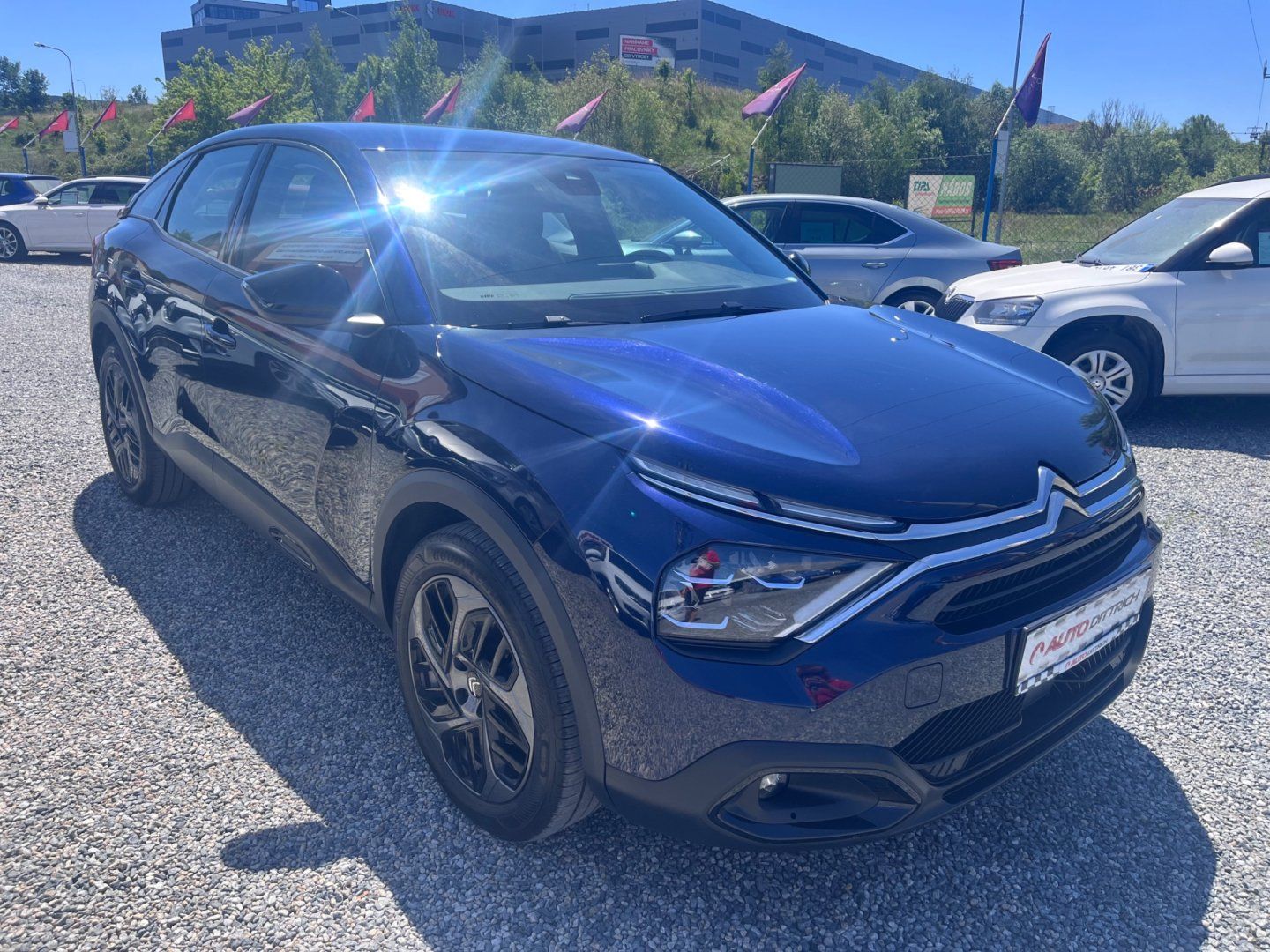 Citroën C4, 1.2i PLUS - fotka 4
