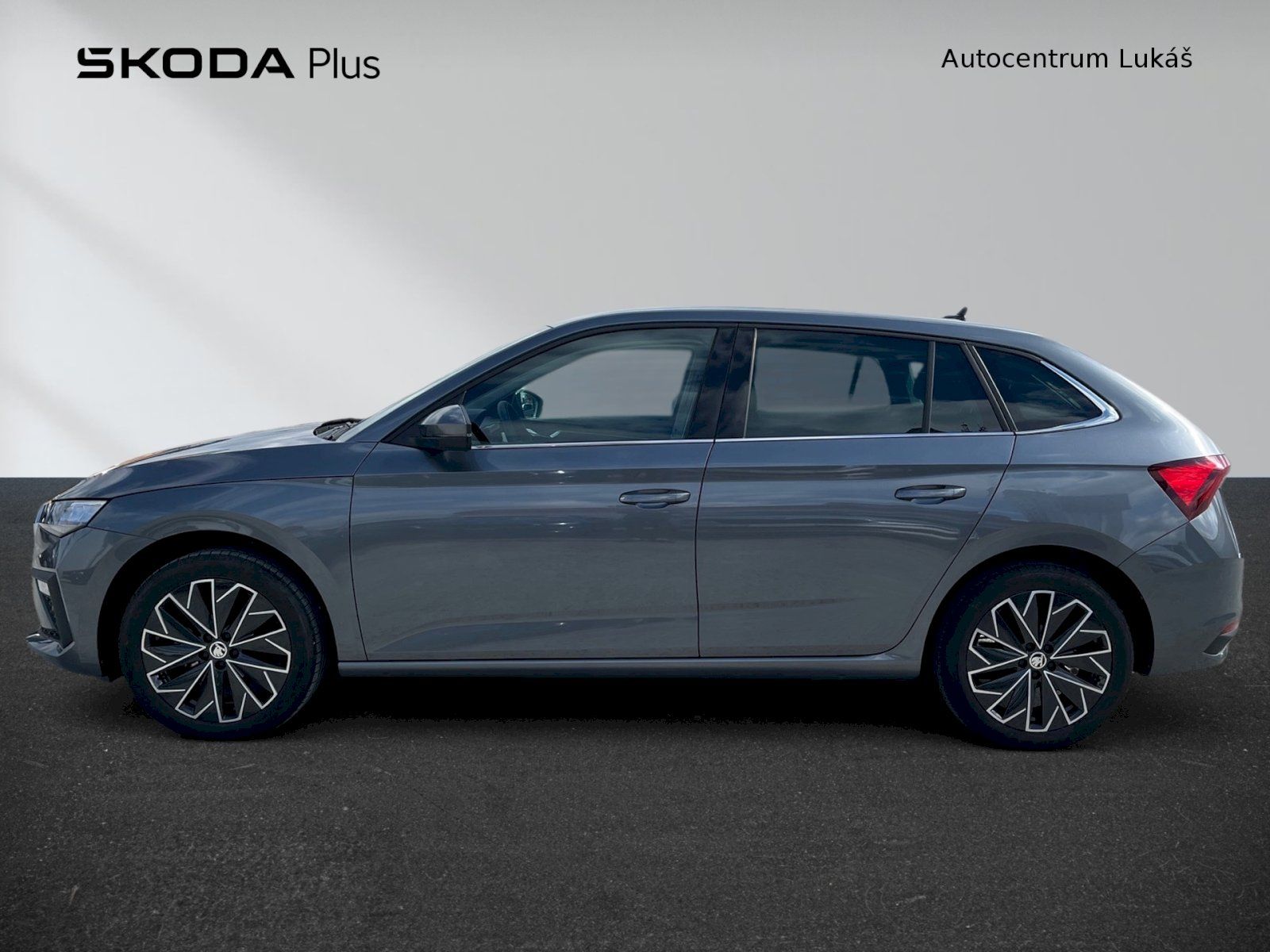 Škoda Scala, TOP SELECTION 1.0 TSI 85 kW - fotka 3