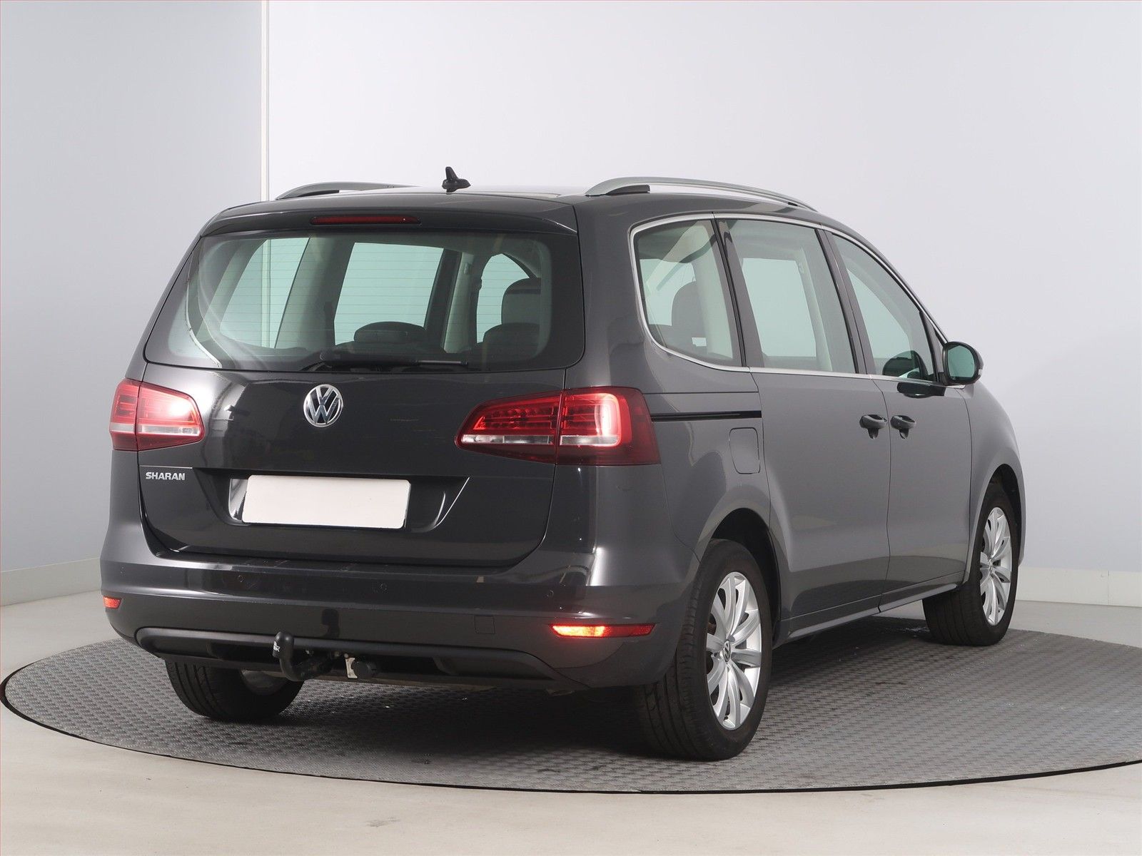 Volkswagen Sharan, 1.4 TSI, Automat, Serv.kniha - fotka 5