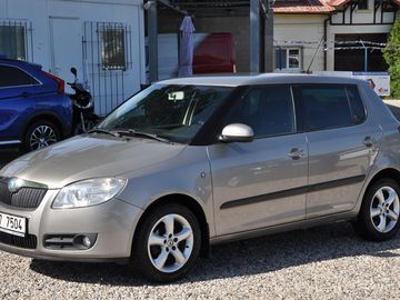 II 1.2i 51kW Elegance