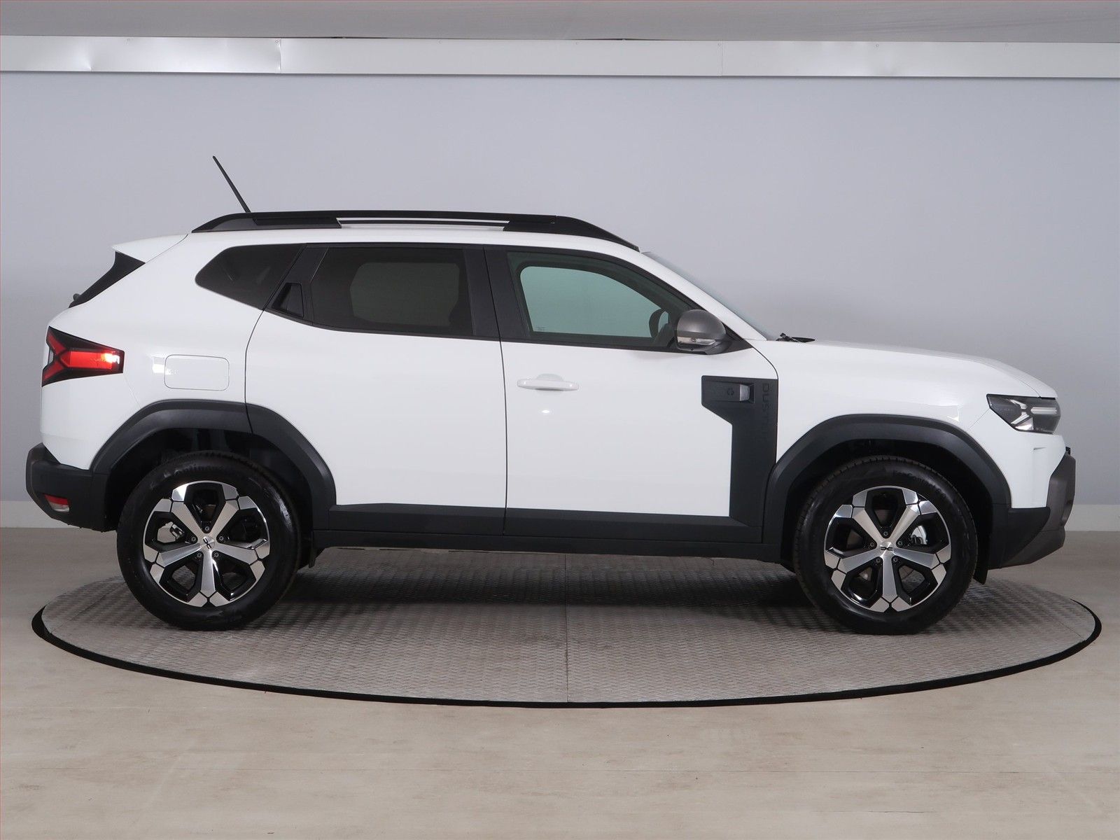 Dacia Duster, 1.6 Hybrid, Journey, Automat - fotka 6