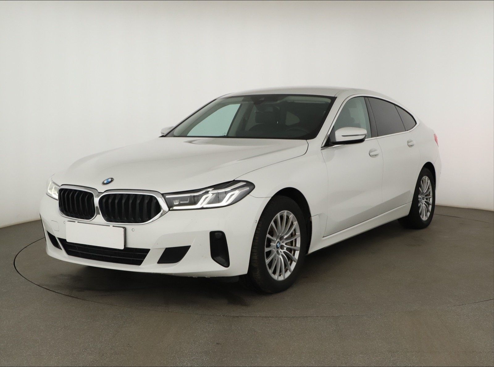 BMW Řada 6, 640i xDrive GT - fotka 2