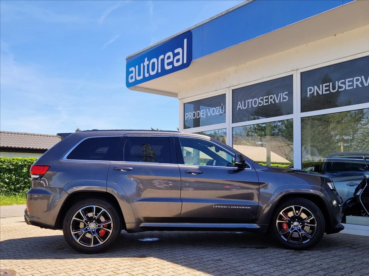 Jeep Grand Cherokee, 6,4 i 344kW ČR NAVI TOPSTAV - fotka 6