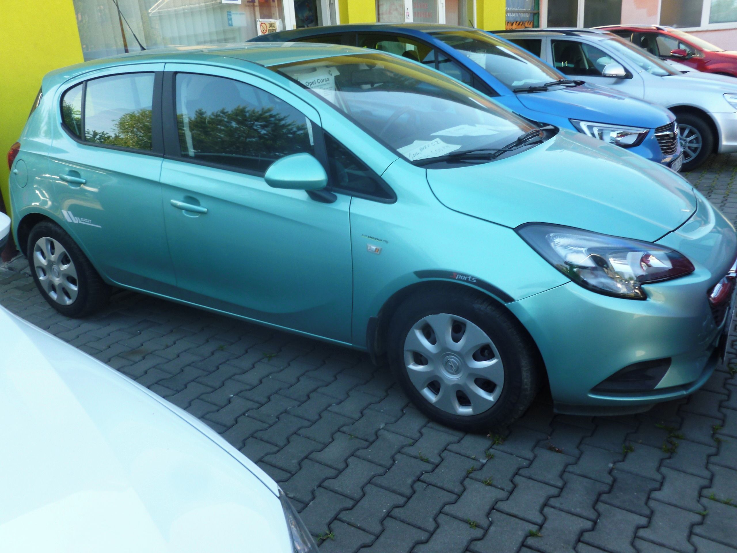 Opel Corsa, 1,4 ČR 66 KW   AUTOMAT - fotka 3