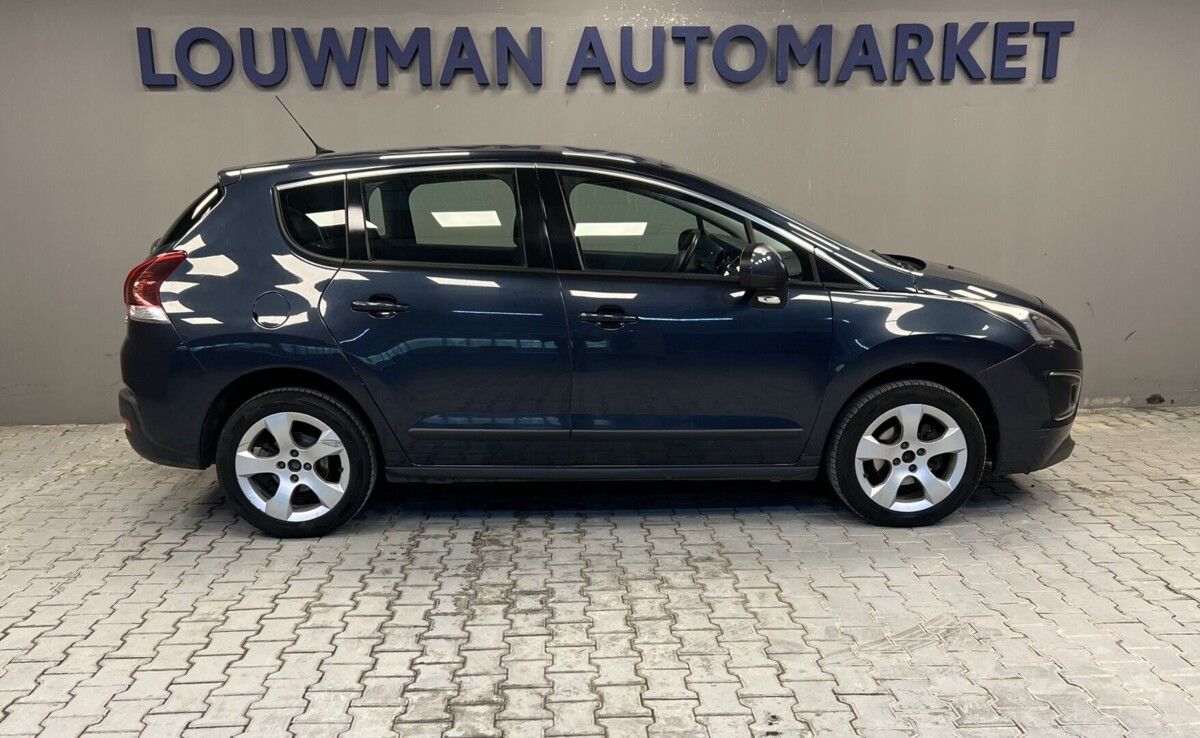 Peugeot 3008, ALLURE 1.2 PureTech - fotka 3