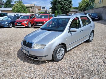 1.4i 16V 74KW Elegance