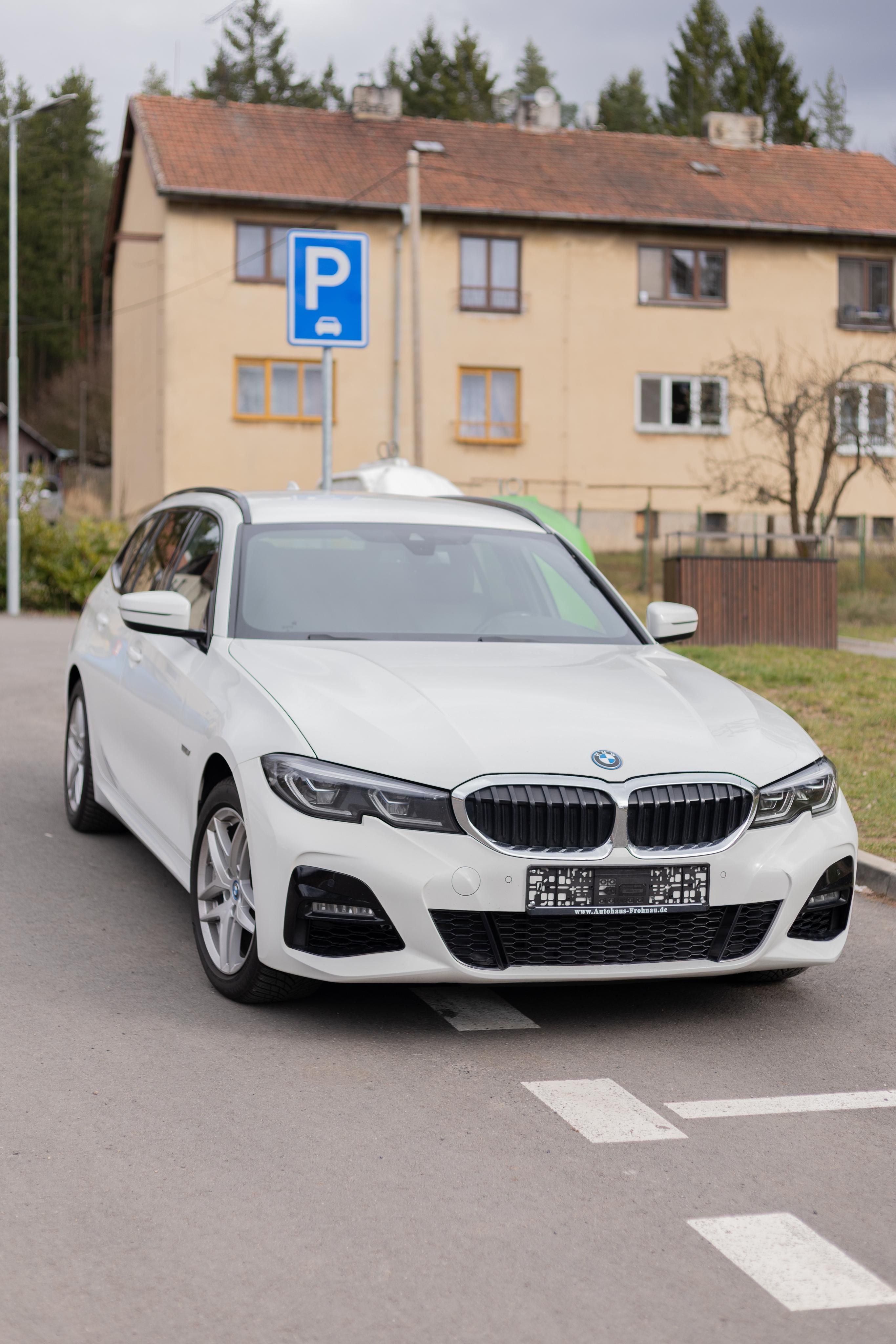 BMW Řada 3, BMW G21,320e,Plug-in Hybrid - fotka 4