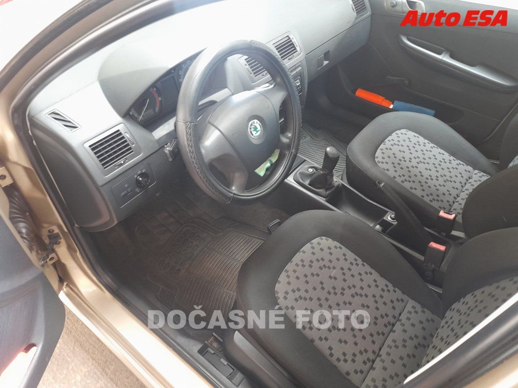 Škoda Fabia, 1.2 12V - fotka 3