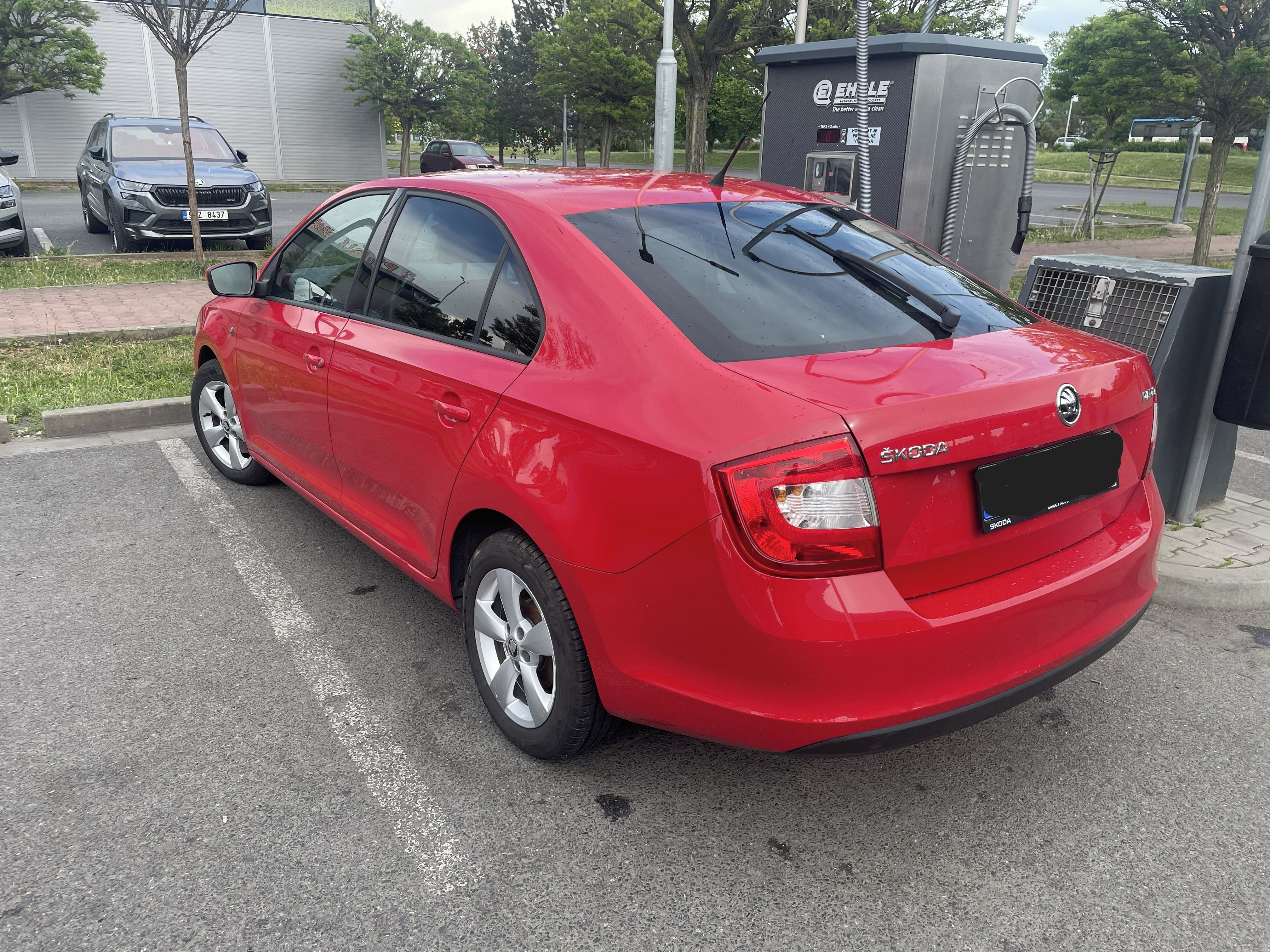 Škoda Rapid, 1.6 TDi, 66 kW - fotka 5