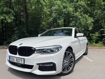 540i xDrive, plný servis, TOP