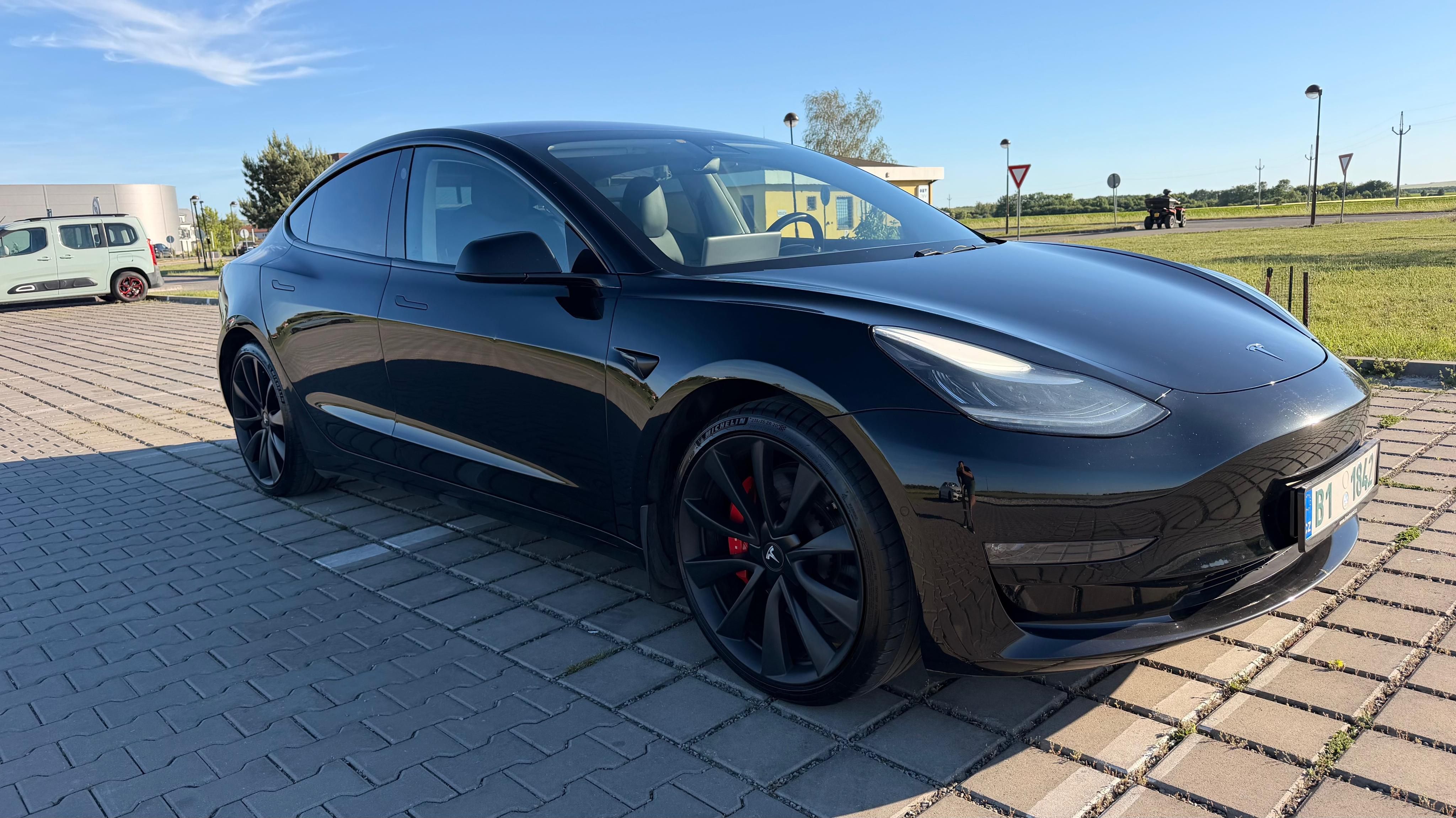 Tesla Model 3, Performance, FSD, PPF, ZÁRUKA - fotka 2