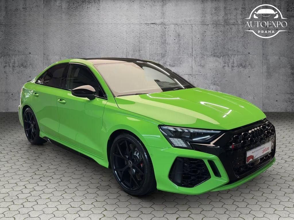 Audi RS3, RS 3 Limousine 2.5 TFSI - fotka 3