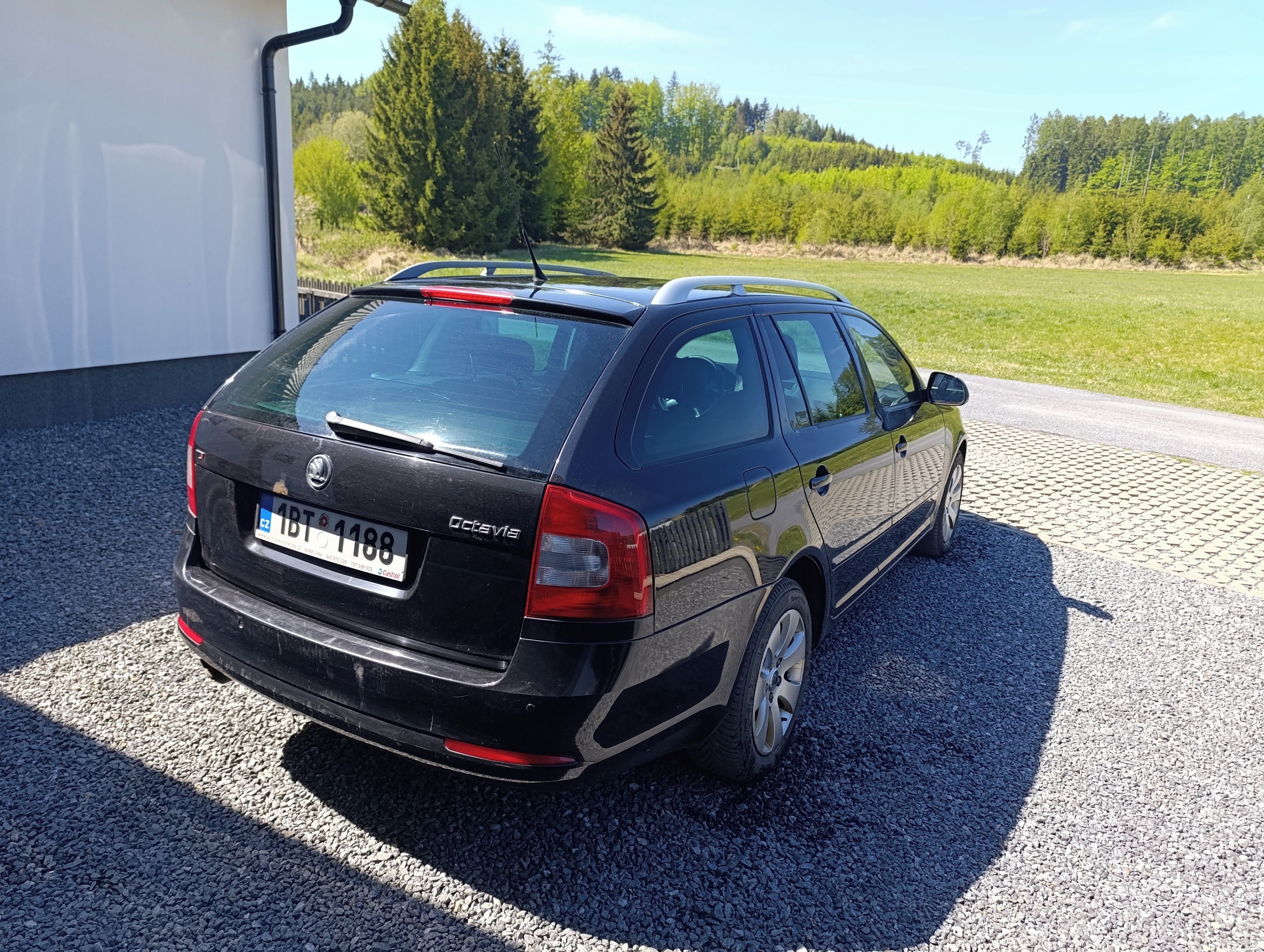 Škoda Octavia, 2.0 TDI - fotka 5