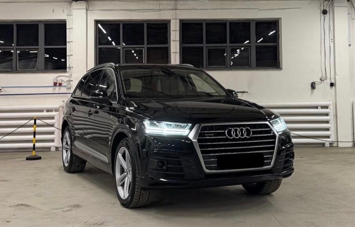 Audi Q7, Sline 3.0 TDi Quattro - fotka 2