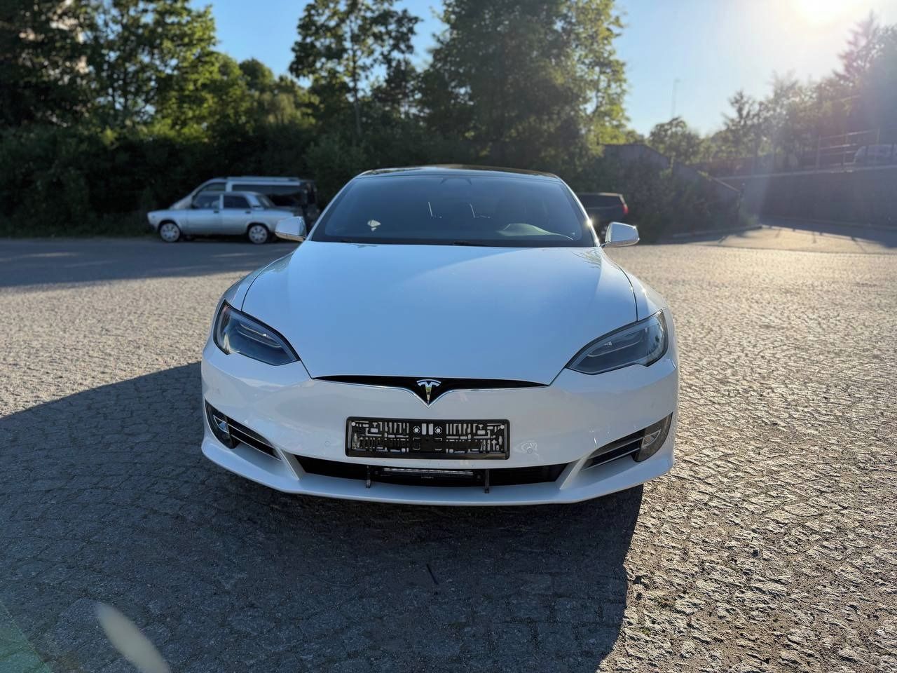Tesla Model S, 75D AWD, MCU2, FSD, SOH 91.32% - fotka 3