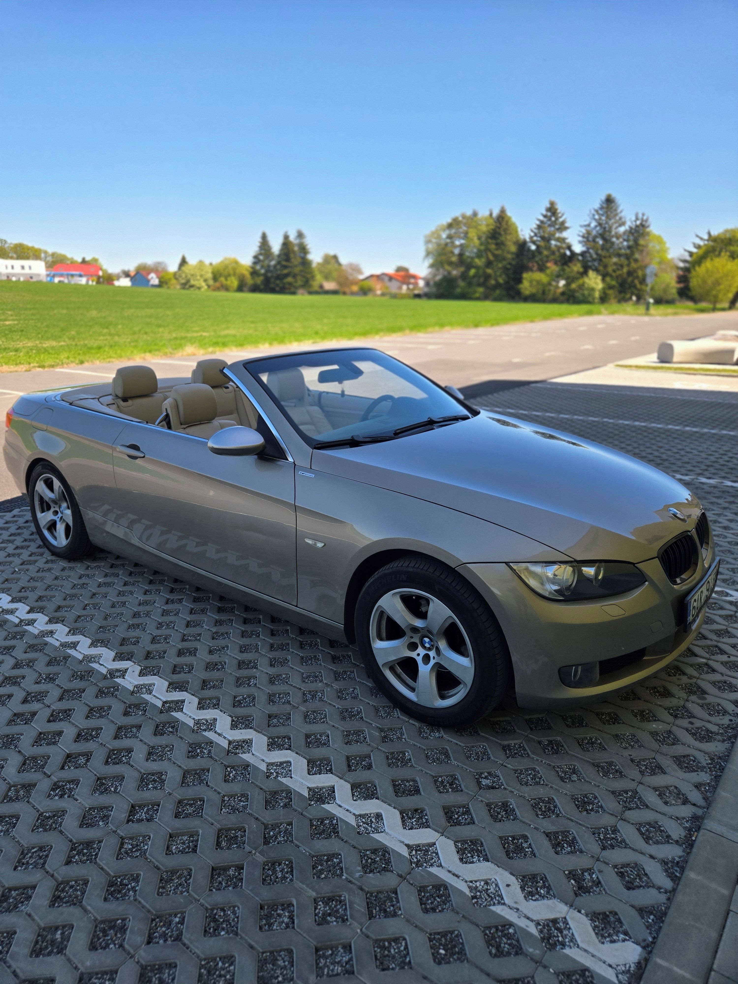 BMW, 3,cabrio,320i,125 kW,rok-2008
