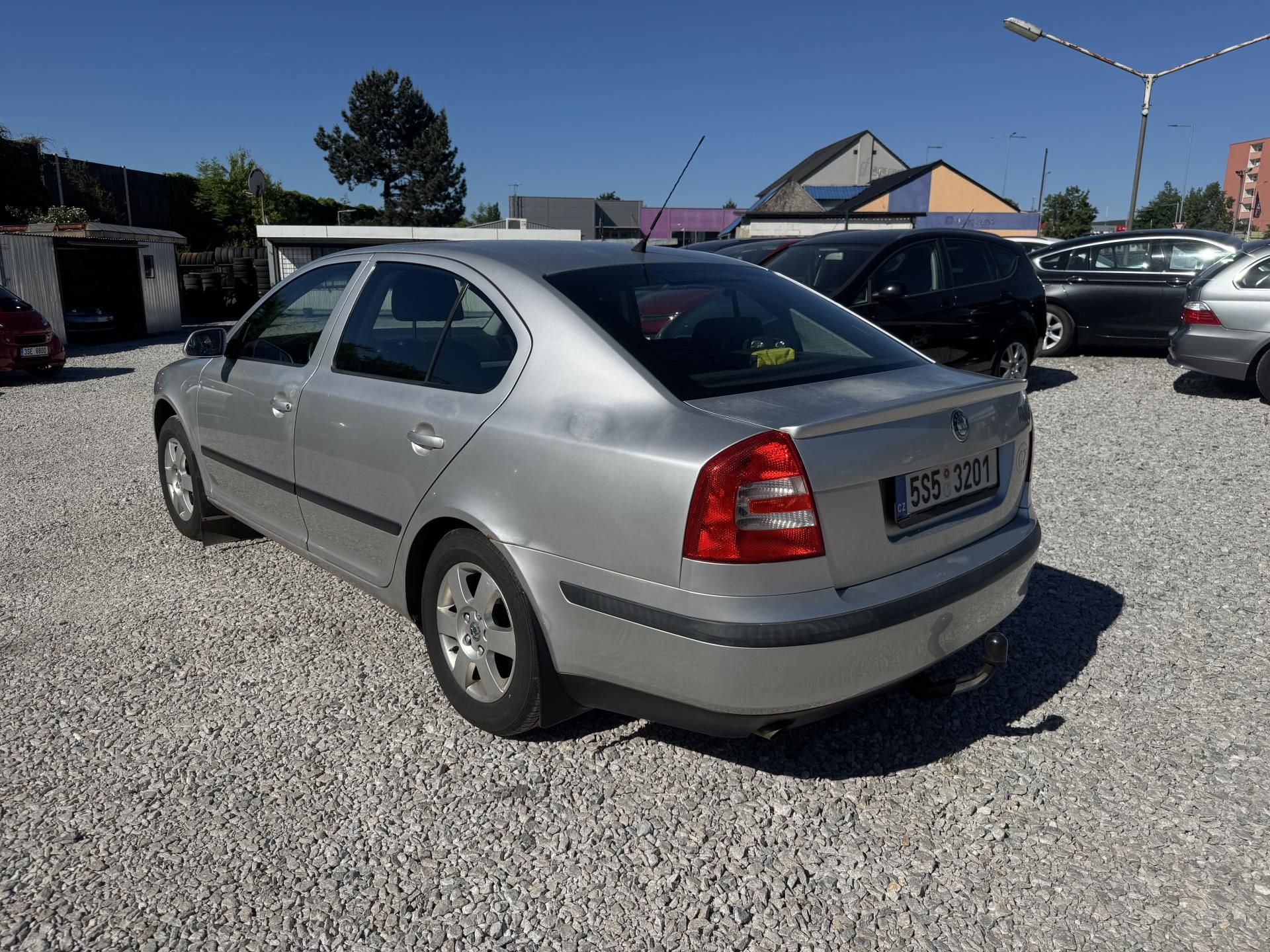 Škoda Octavia, II, 1.6MPi(75KW)2SADY KOL - fotka 6