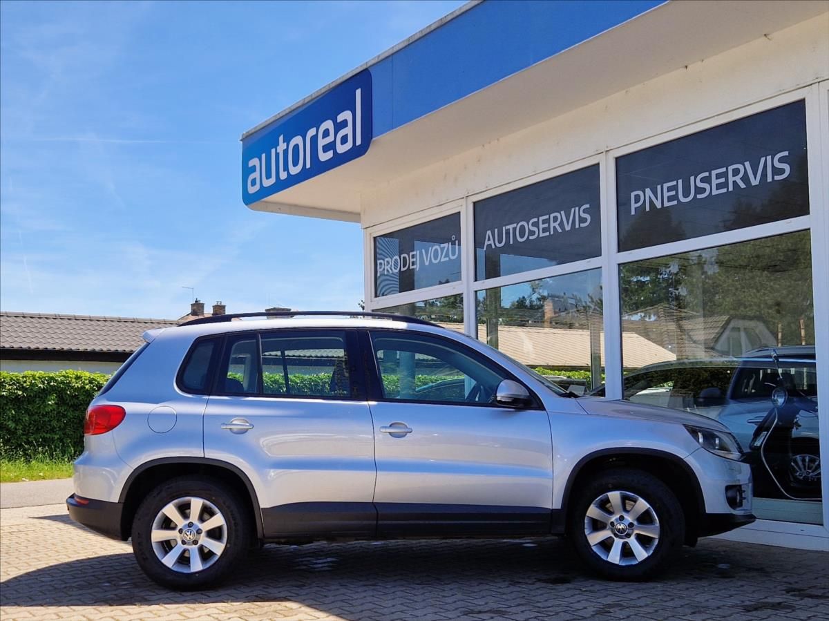 Volkswagen Tiguan, 1,4 TSI 90kW KLIMA VÝHŘEV - fotka 6