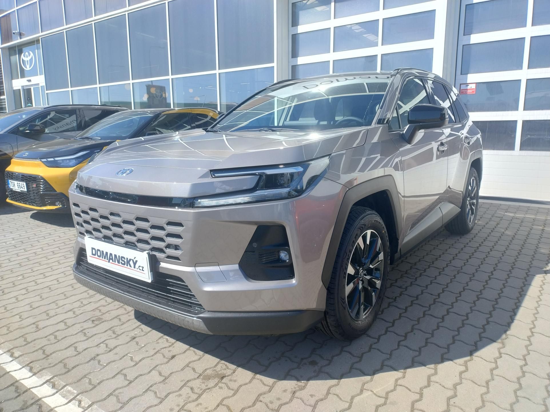 Toyota Rav4, 2.5 FHEV 4X2 Comfort Business - fotka 2