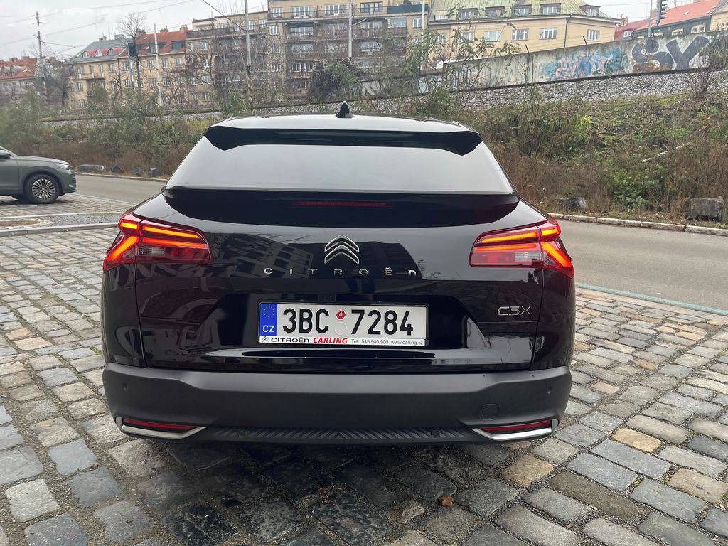 Citroën C5, X 1,6 PureTech 180 SHINE - fotka 2