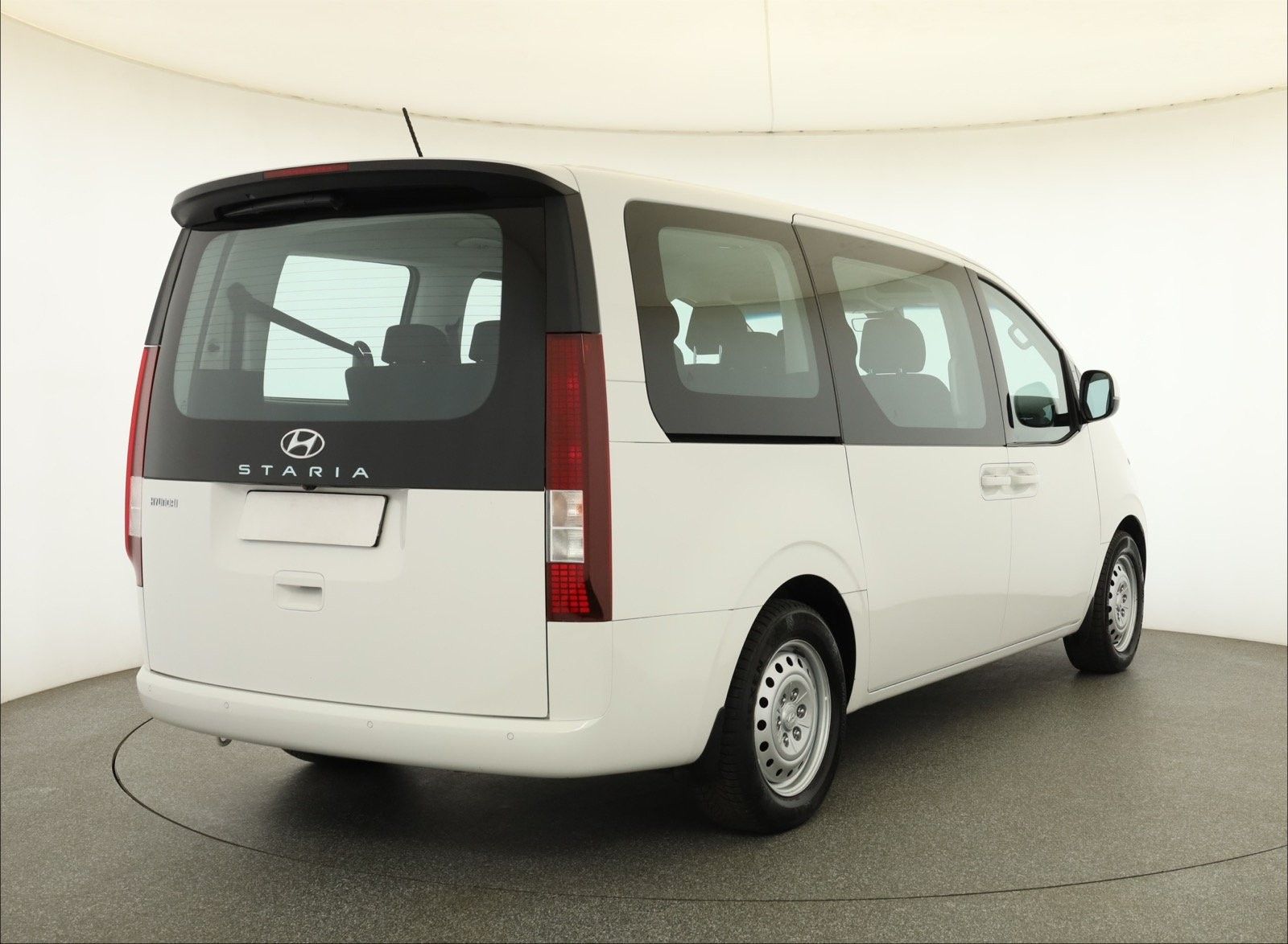 Hyundai Staria, 2.2 CRDi, 9 míst, Comfort - fotka 5