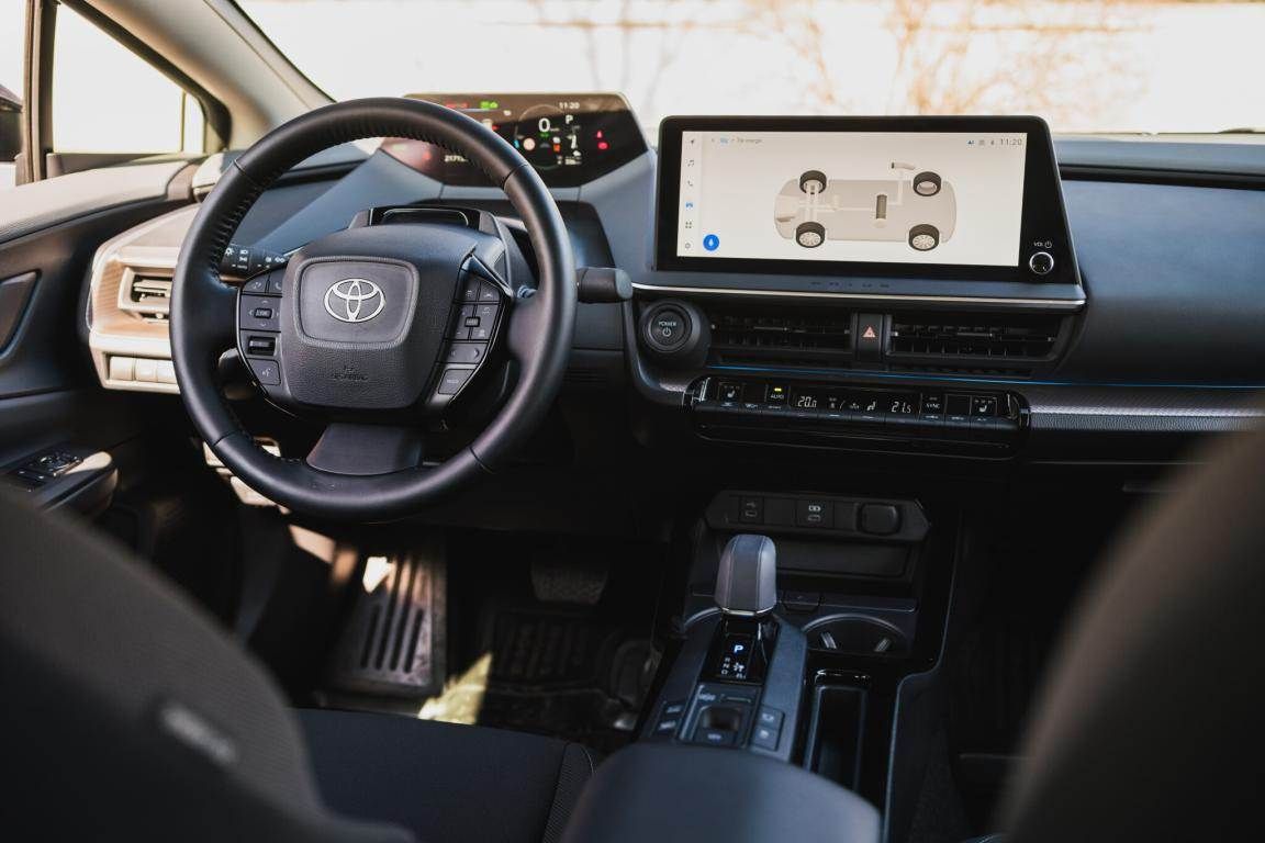Toyota Prius, 2.0 Plug-in Hybrid, NOVÁ CENA - fotka 3