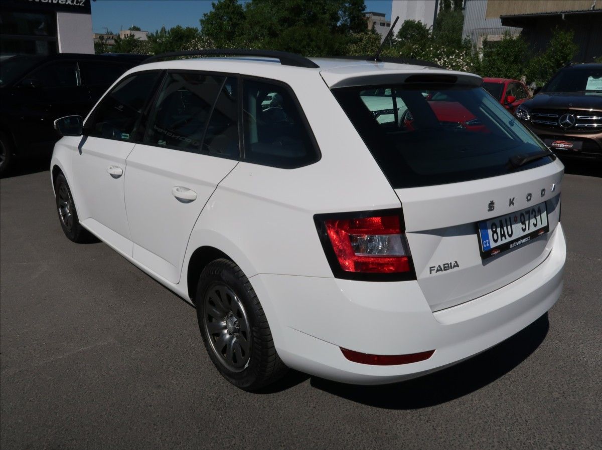 Škoda Fabia, 1,0 TSi,70kW,1majČR,klima,DPH - fotka 4