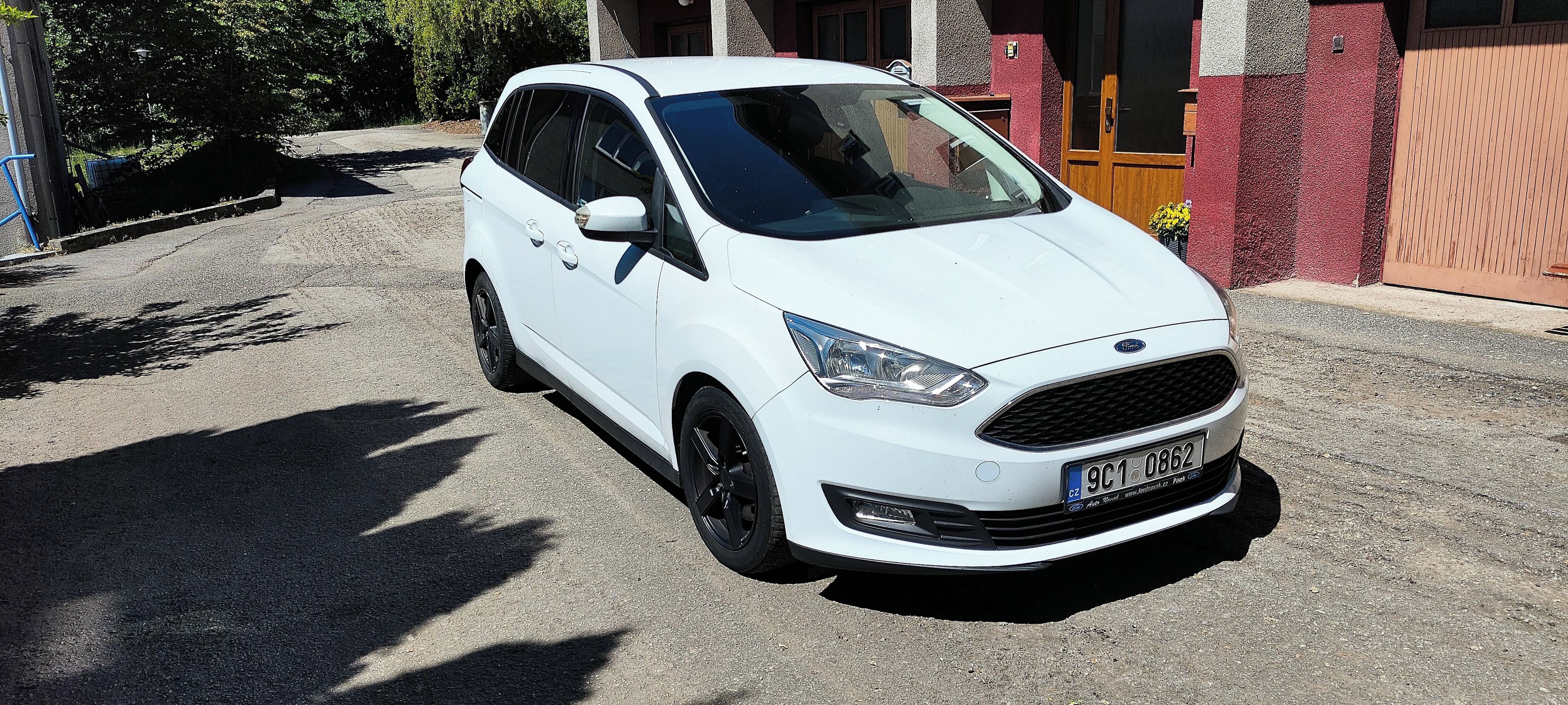 Ford Grand C-MAX, Ford Grand C-MAX Titanium - fotka 2