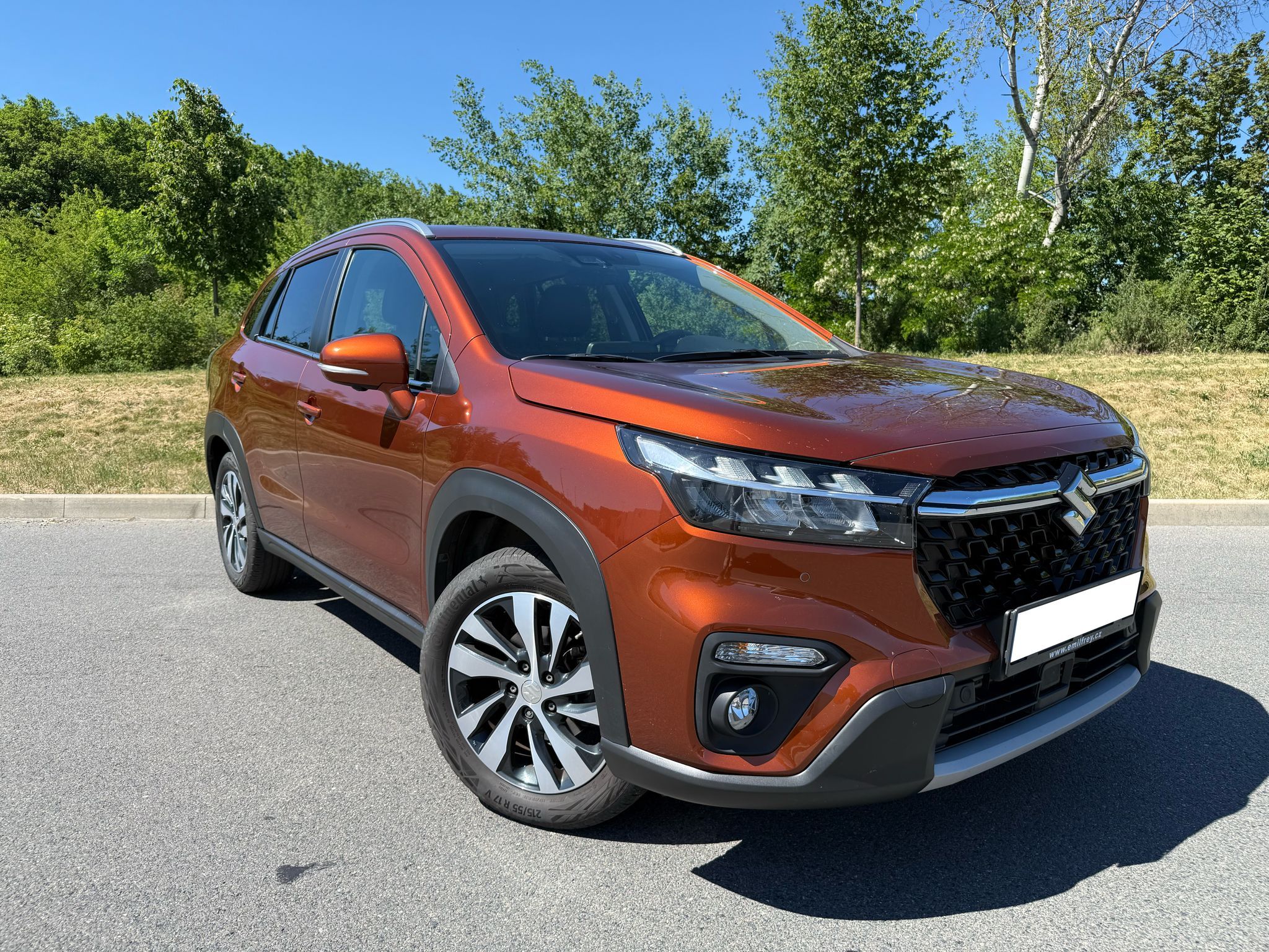 Suzuki S-Cross, Elegance