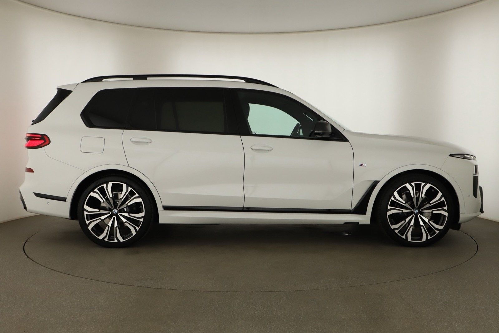 BMW X7, xDrive40i, 7 míst, Tažné - fotka 6